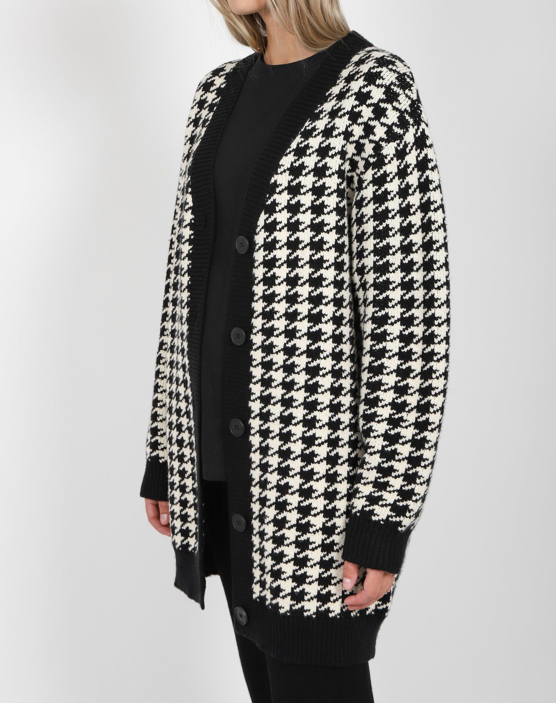 The Houndstooth Oversized Knit Cardigan | Holt Renfrew Pop Up sold by Brunette The Label product image thumbnail 4