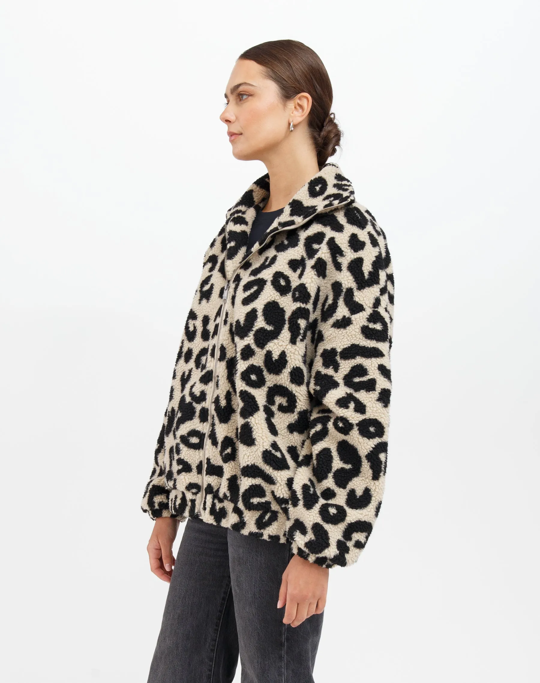 Leopard Sherpa Jacket | Tan sold by Brunette The Label product image thumbnail 2