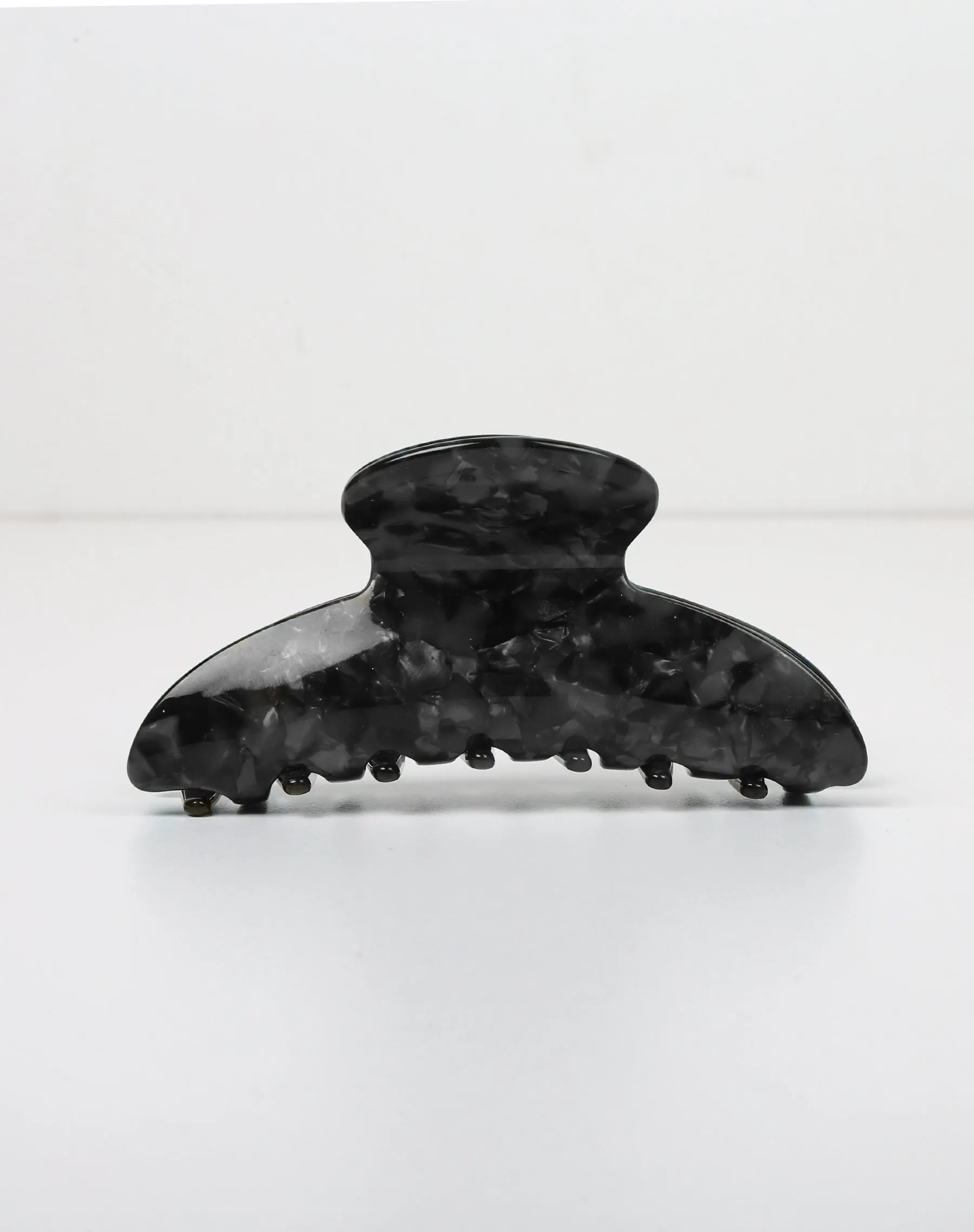 Claw Clip sold by Brunette The Label product image thumbnail 3