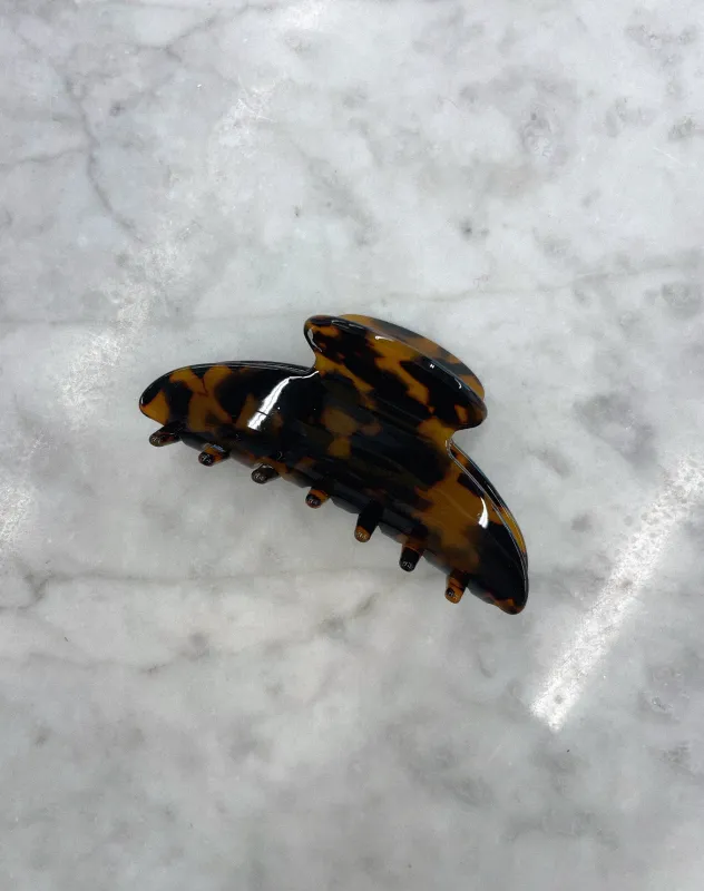 Claw Clip sold by Brunette The Label