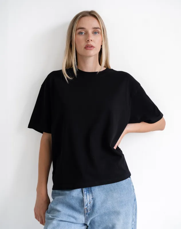 Boxy Tee made by Brunette The Label
