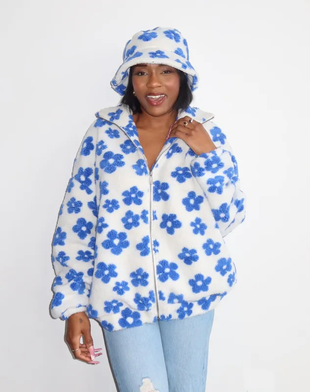 The "ALL OVER DAISY" Sherpa Jacket | French Blue & White sold by Brunette The Label