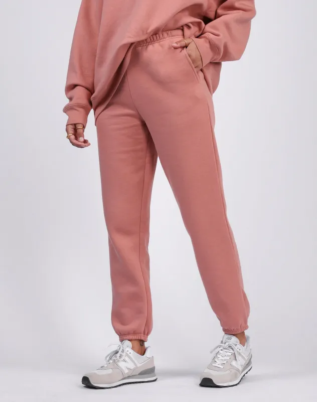 The "BEST FRIEND" Fleece Joggers | Rose Blush sold by Brunette The Label