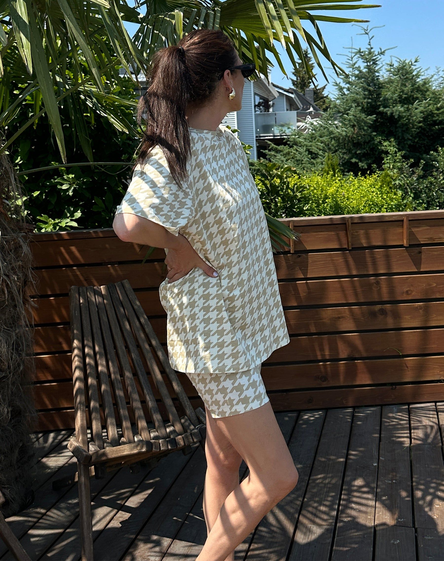 The "HOUNDSTOOTH" Oversized Boxy Tee | Almond Milk sold by Brunette The Label