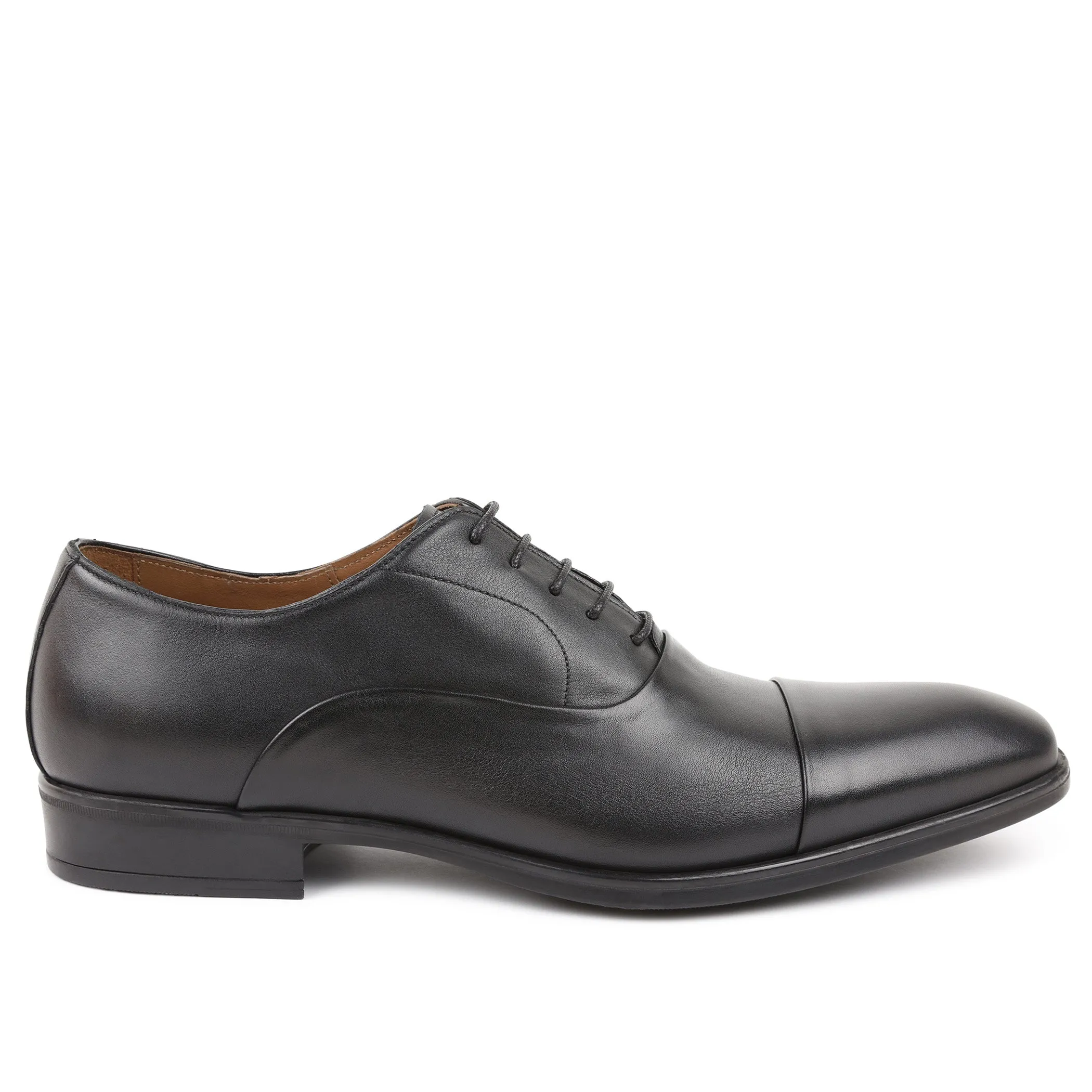 Locascio Cap-Toe Oxford - Black sold by Bruno Magli product image thumbnail 2