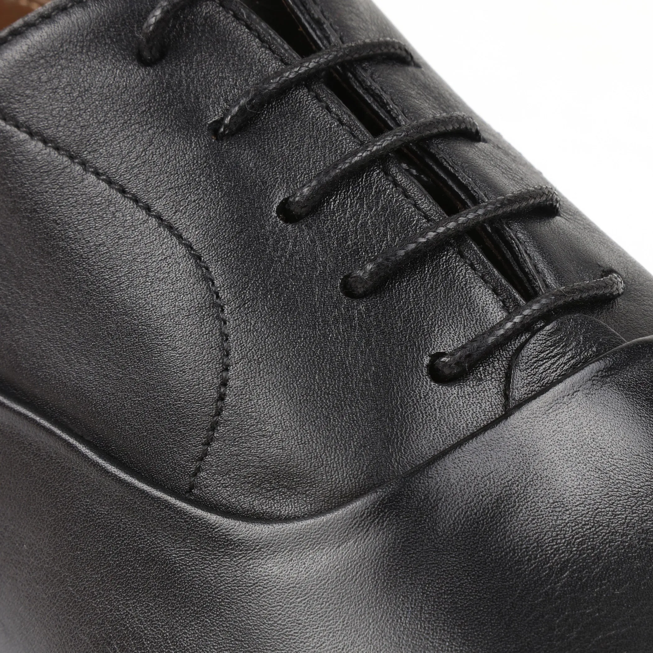 Locascio Cap-Toe Oxford - Black sold by Bruno Magli product image thumbnail 3