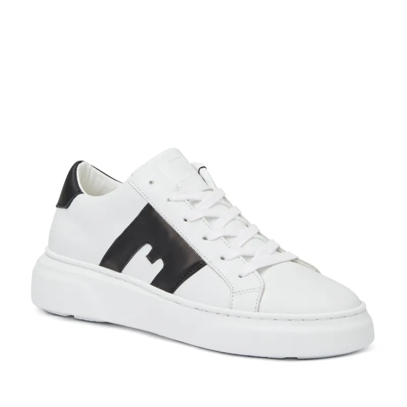 KALI WHITE/BLACK sneaker sold by Bruno Magli