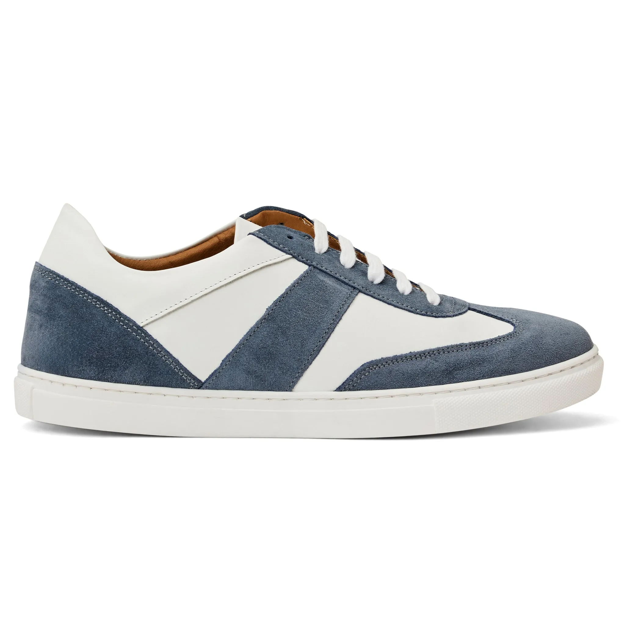 Benito sold by Bruno Magli product image thumbnail 2