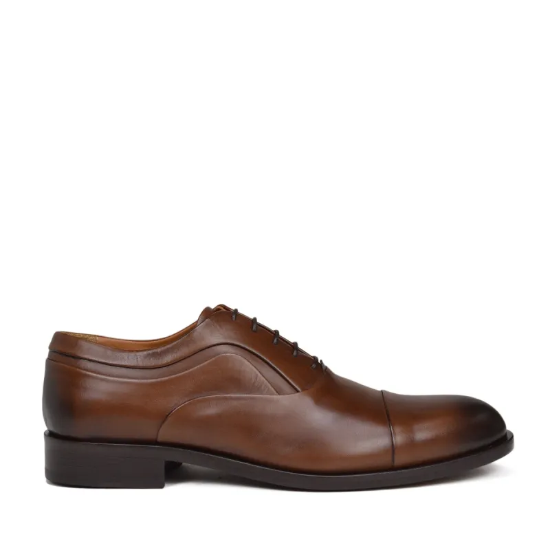 Sassiolo Lace-Up Oxford - Brown Leather sold by Bruno Magli