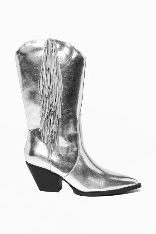 Andi Fringe Boot - Silver made by Billini