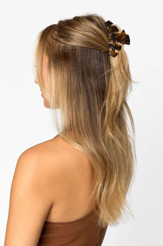 Teleties Medium Hair Clip - Tortoise sold by Buddy Love