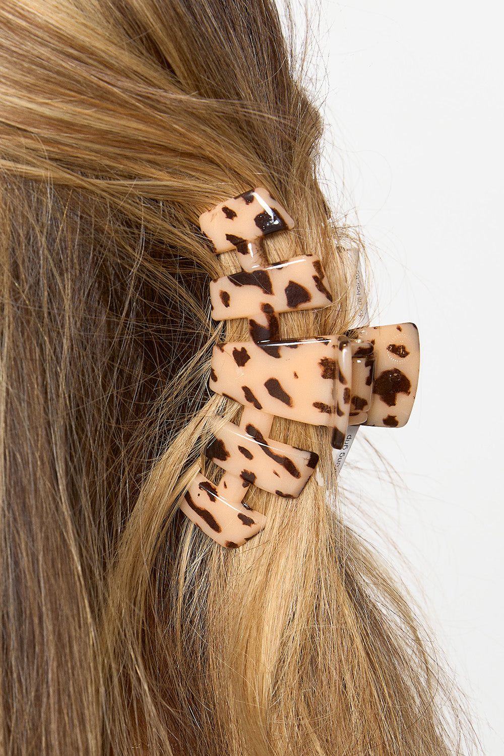 Teleties Medium Hair Clip - Blonde Tortoise sold by Buddy Love product image thumbnail 2