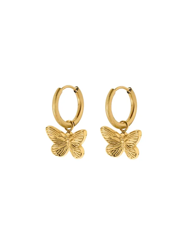 Faye Dainty Hoop Gold made by Buddy Love