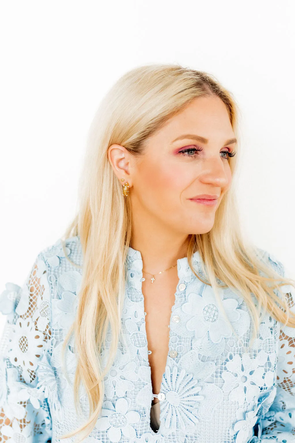 Kaitlyn Hold Hoop Earrings sold by Buddy Love product image thumbnail 3