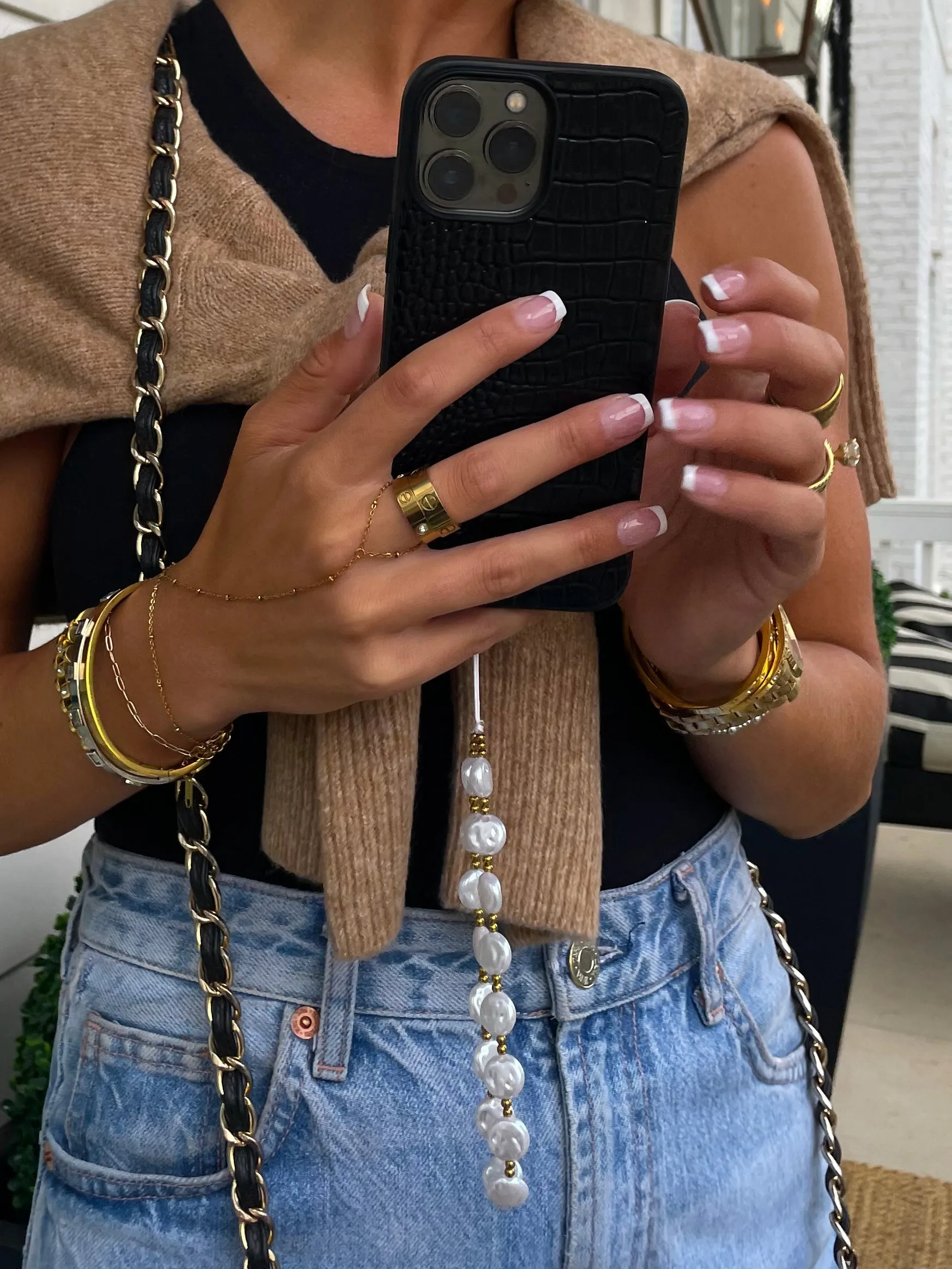 PEARL PHONE CHAIN sold by Buddy Love product image thumbnail 4