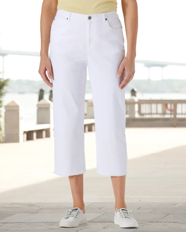 Appleseeds Women's Dreamflex Fringe-Hem Comfort-Waist Capri Jeans - White - 6P - Petite sold by Buff