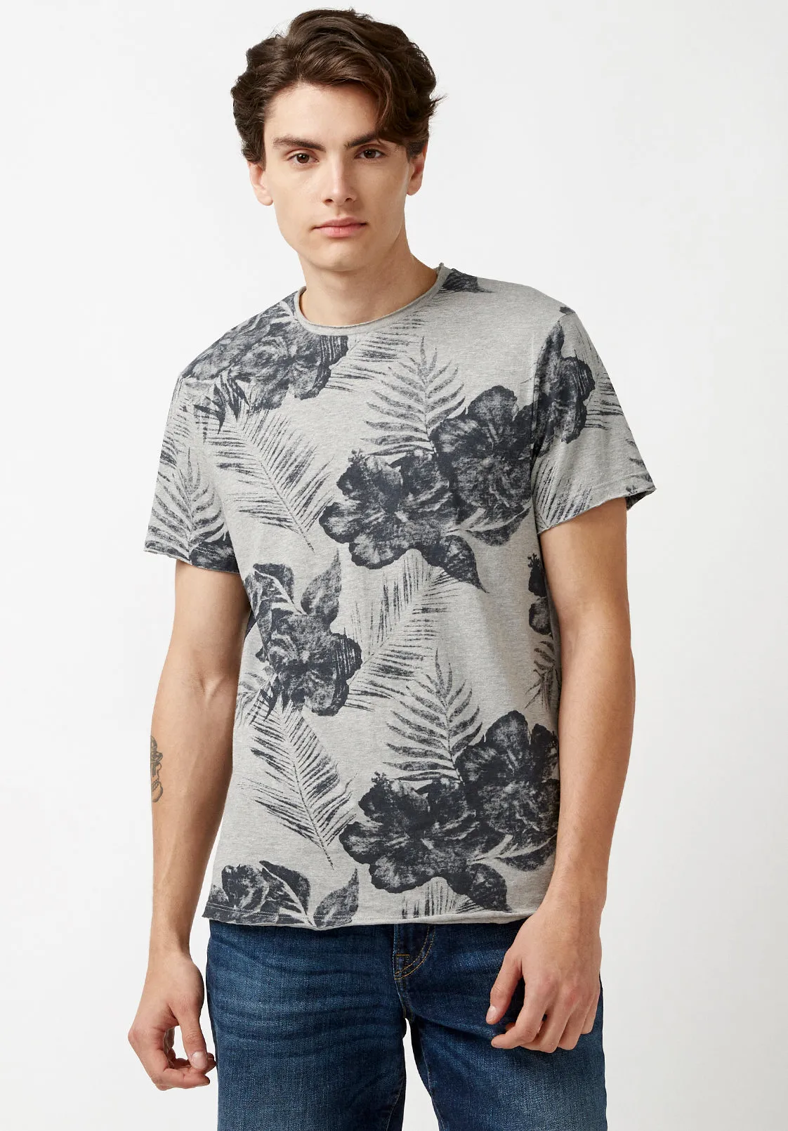 Kushot Hibiscus Print T-Shirt - BM23931 sold by Buffalo David Bitton product image thumbnail 3