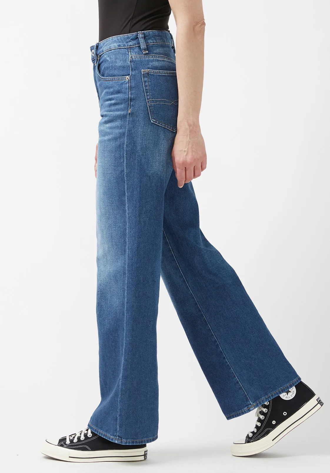 High Rise Wide Leg Addie Women's Jeans in Antique Sanded Blue - BL15817 sold by Buffalo David Bitton product image thumbnail 4