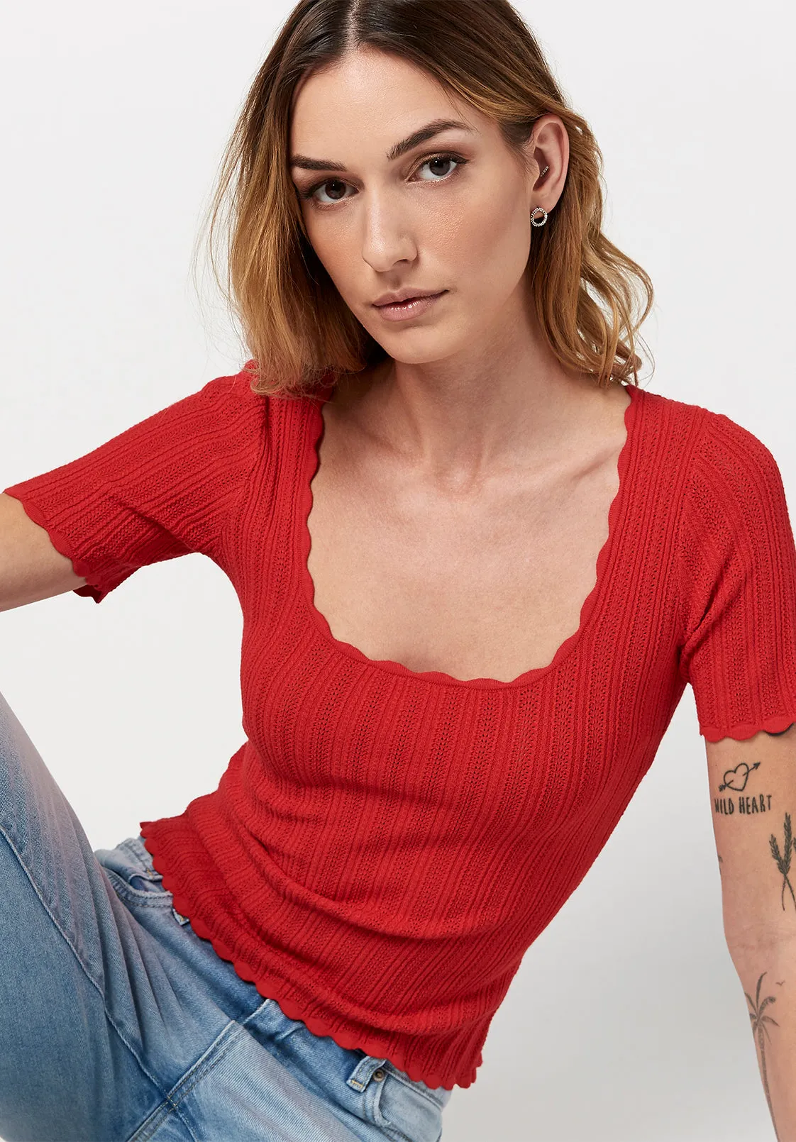 Scalloped Sonya Scoopneck Top - SW0606H sold by Buffalo David Bitton