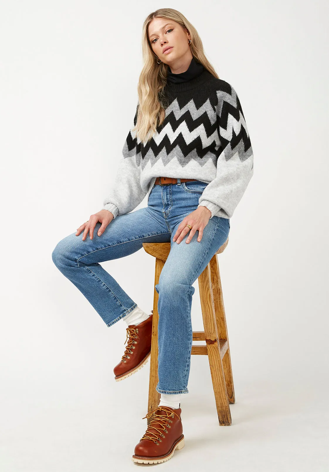 Nerissa Women's Crewneck Sweater in Black & Grey Chevron Print - SW0023F sold by Buffalo David Bitton product image thumbnail 4