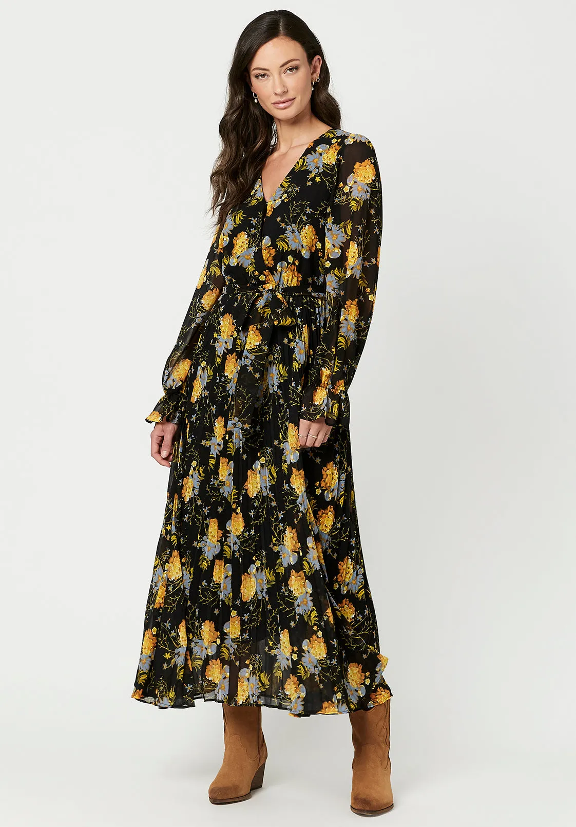 Angelique Women's Bell Sleeve Dress in Black Floral - WD0346F sold by Buffalo David Bitton product image thumbnail 4
