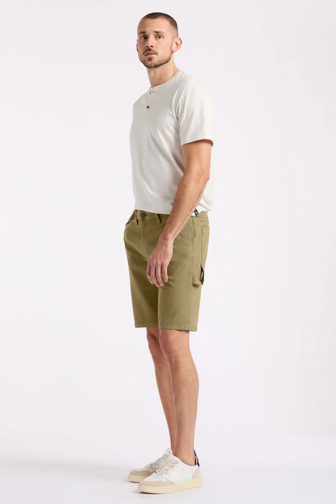 Relaxed Straight Dean Men's Utility Cargo Shorts, Olive - BM26076 sold by Buffalo David Bitton product image thumbnail 5