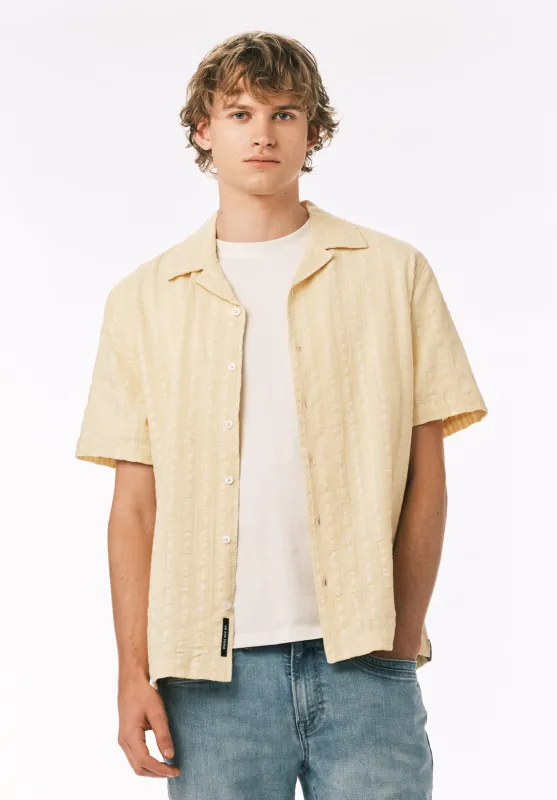 Soriel Men’s Short Sleeve Shirt, Anise Flower - BM24799 made by Buffalo David Bitton