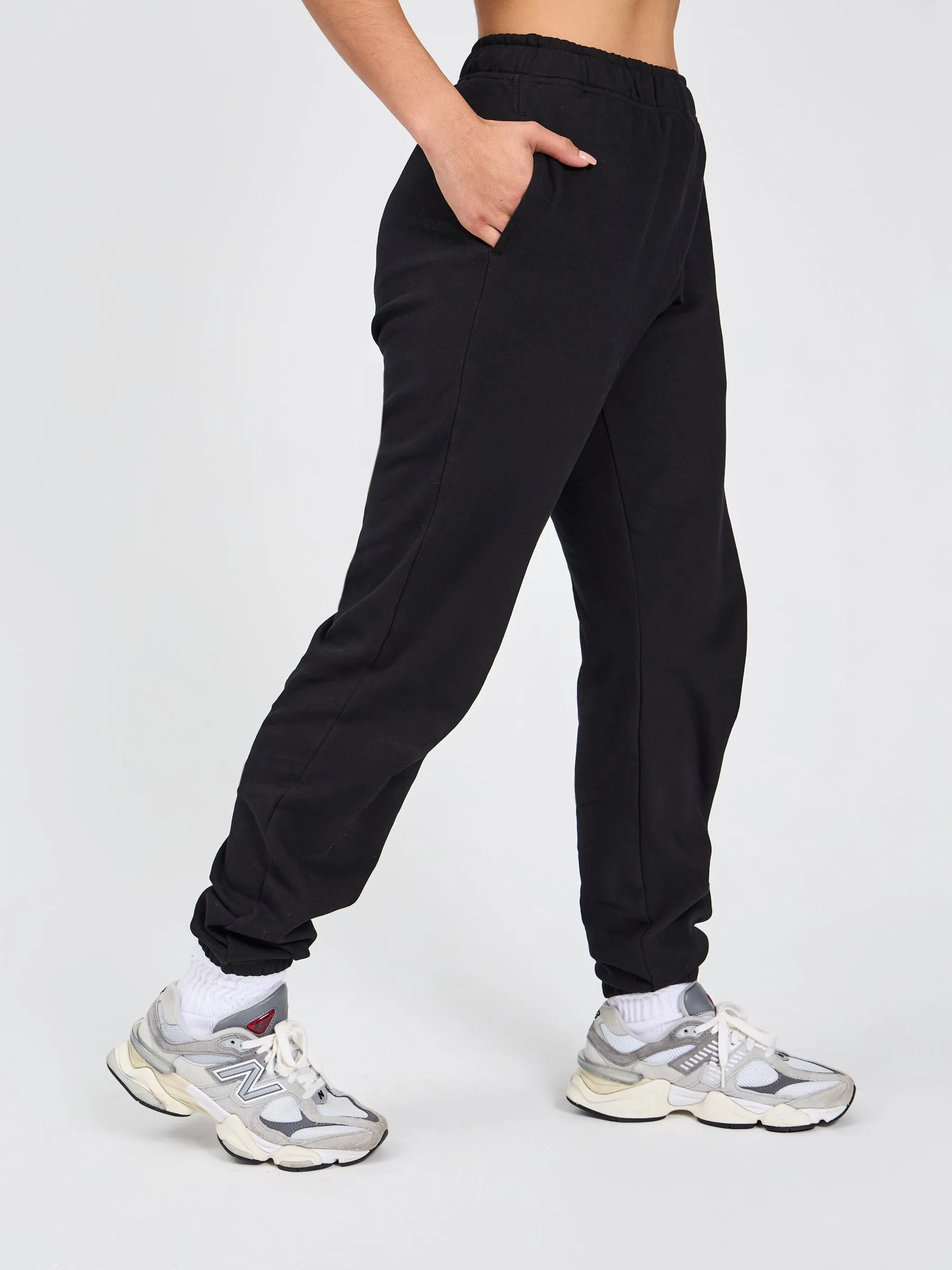 Boyfriend Cloud Jogger - Onyx Black sold by BuffBunny product image thumbnail 5