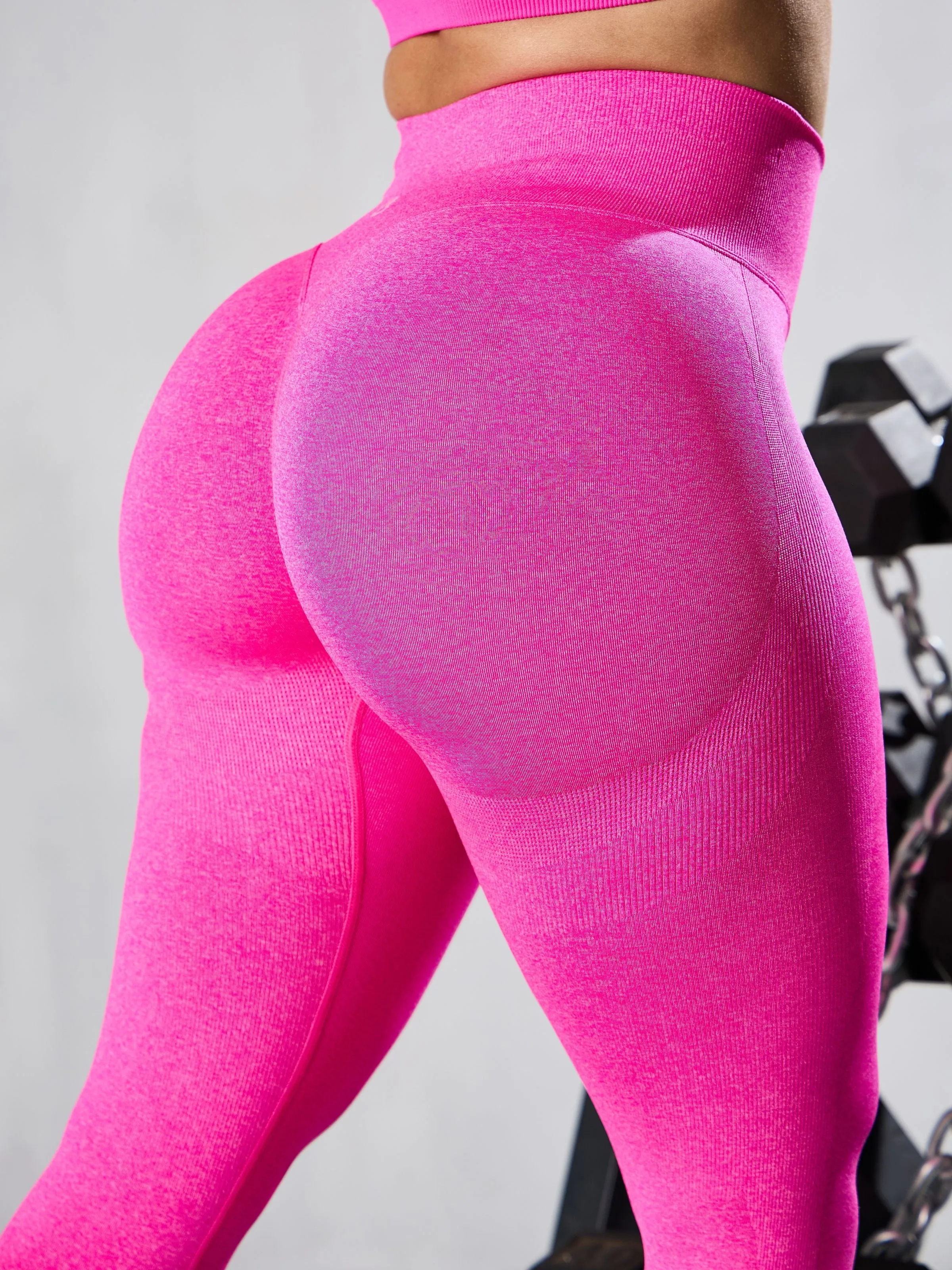 Miracle Seamless Legging - Hard Candy sold by BuffBunny