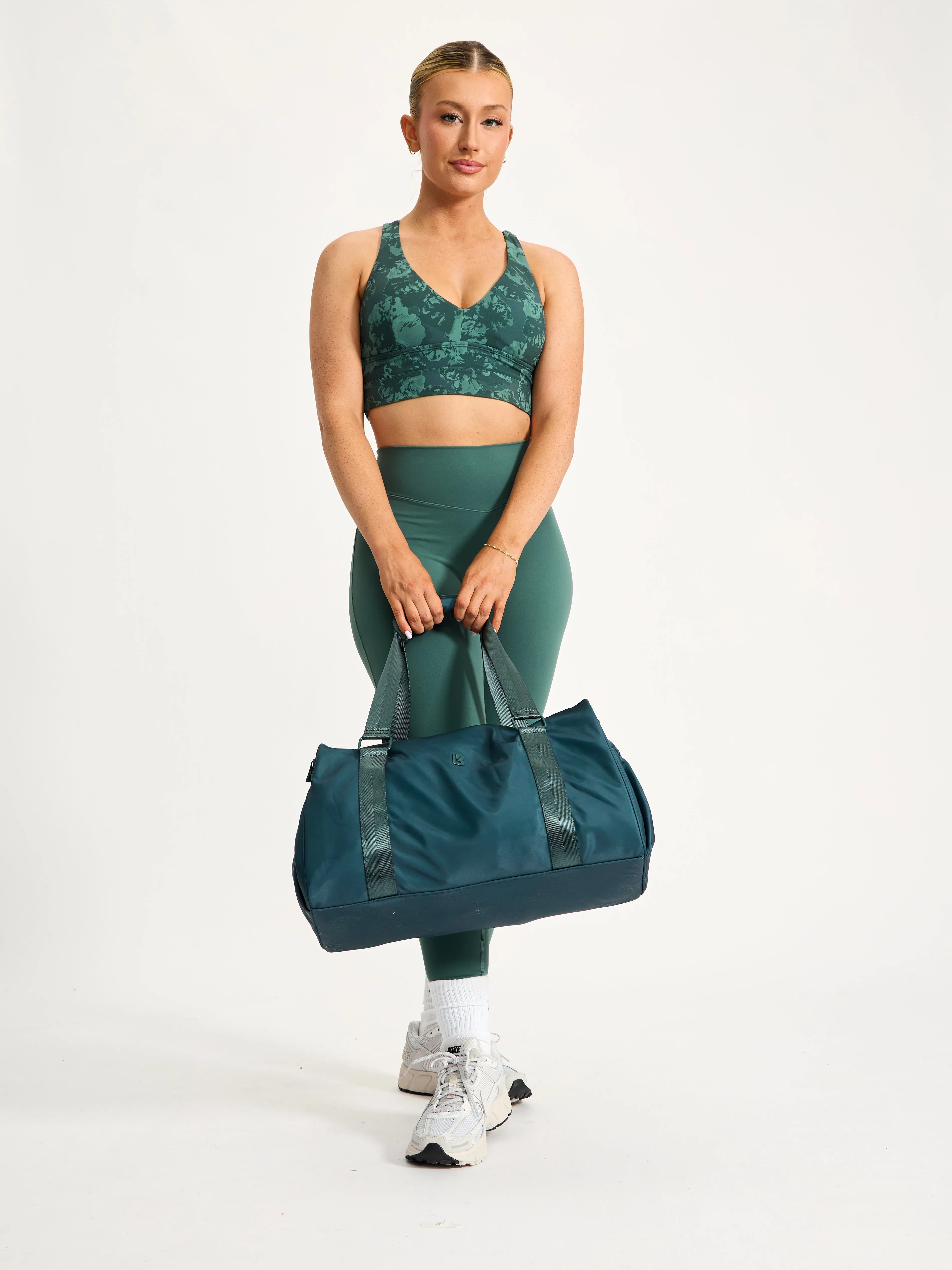 Everyday Duffel - Ivy sold by BuffBunny product image thumbnail 5