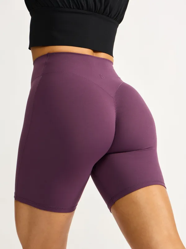 Aggressive Scrunch Short 7" - High Court sold by BuffBunny