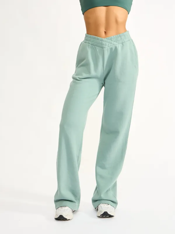 Threads Crossover Sweat Pant - Garden Party made by BuffBunny