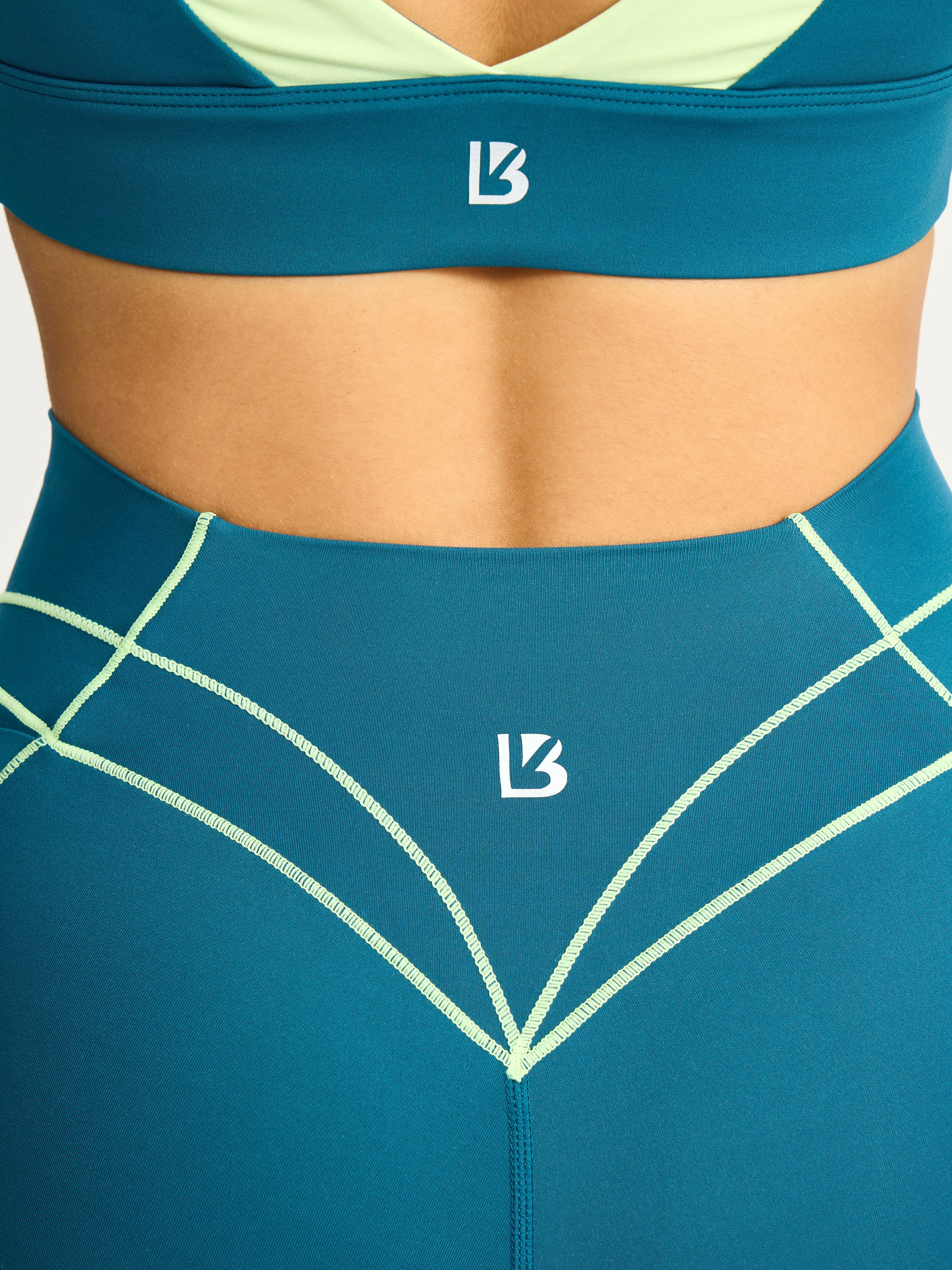 Everyday Airbrush Pocket Legging - Nile Multi sold by BuffBunny product image thumbnail 2