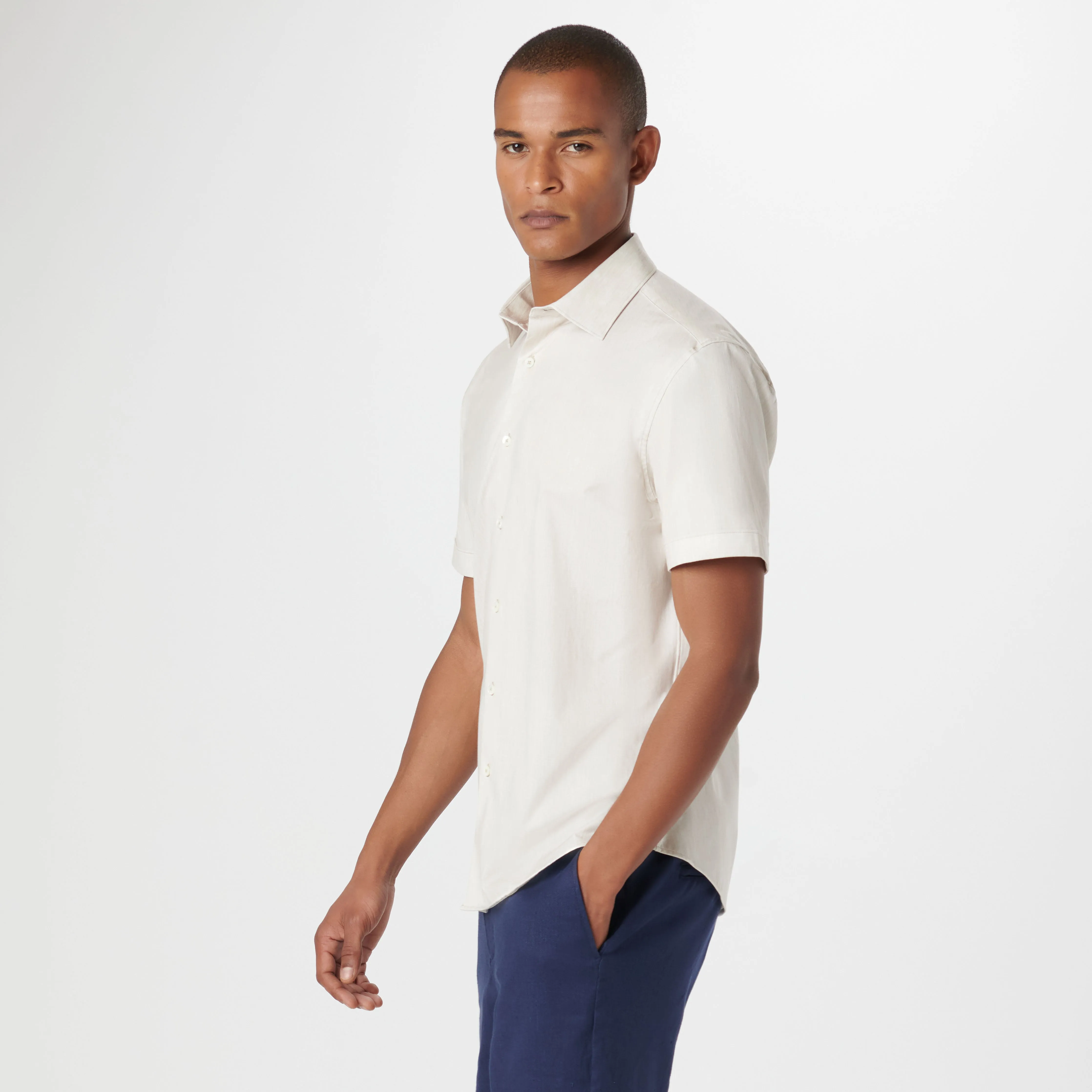 Miles Chambray Print OoohCotton Short Sleeve Shirt sold by Bugatchi product image thumbnail 3