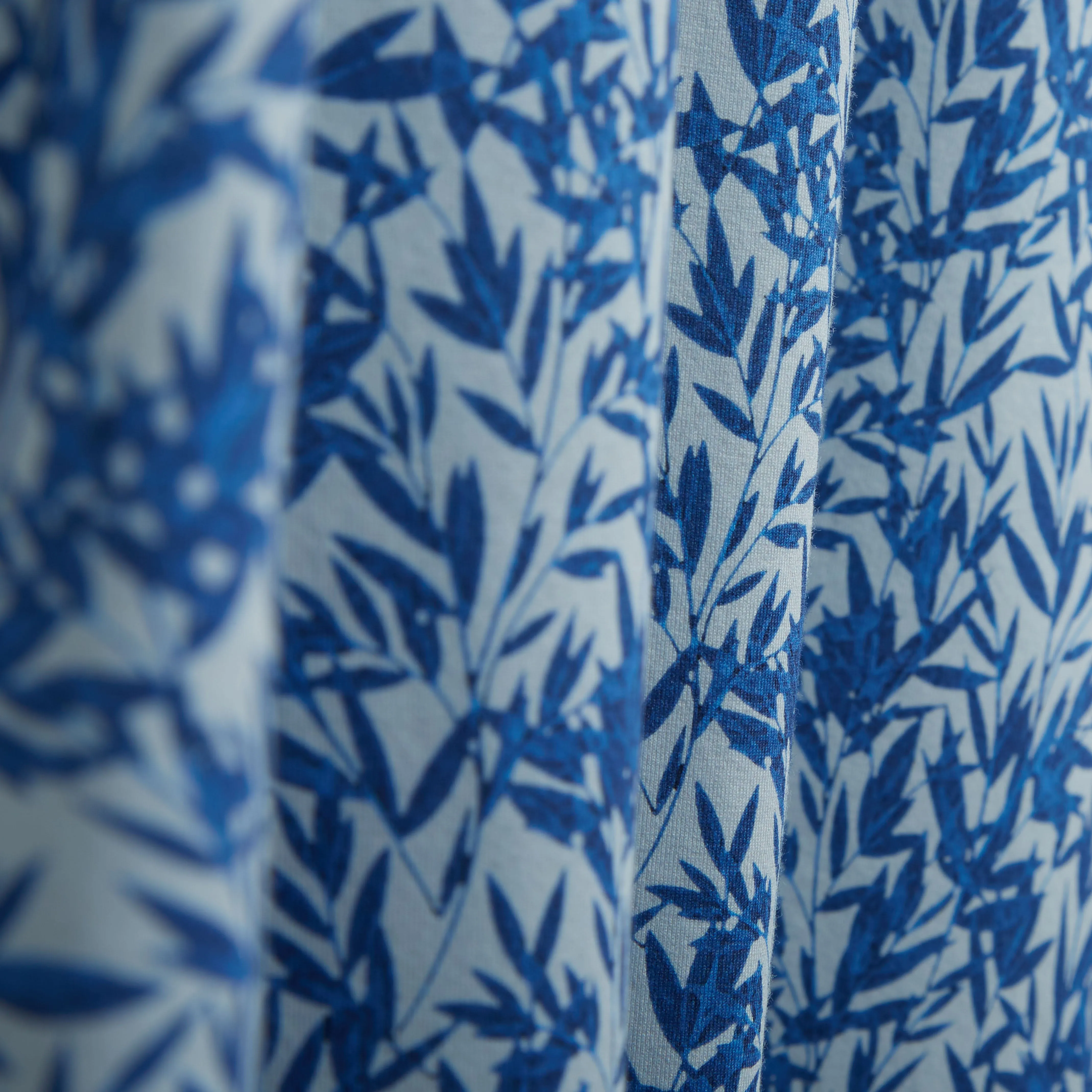 Miles Leaf Print OoohCotton Short Sleeve Shirt sold by Bugatchi product image thumbnail 3