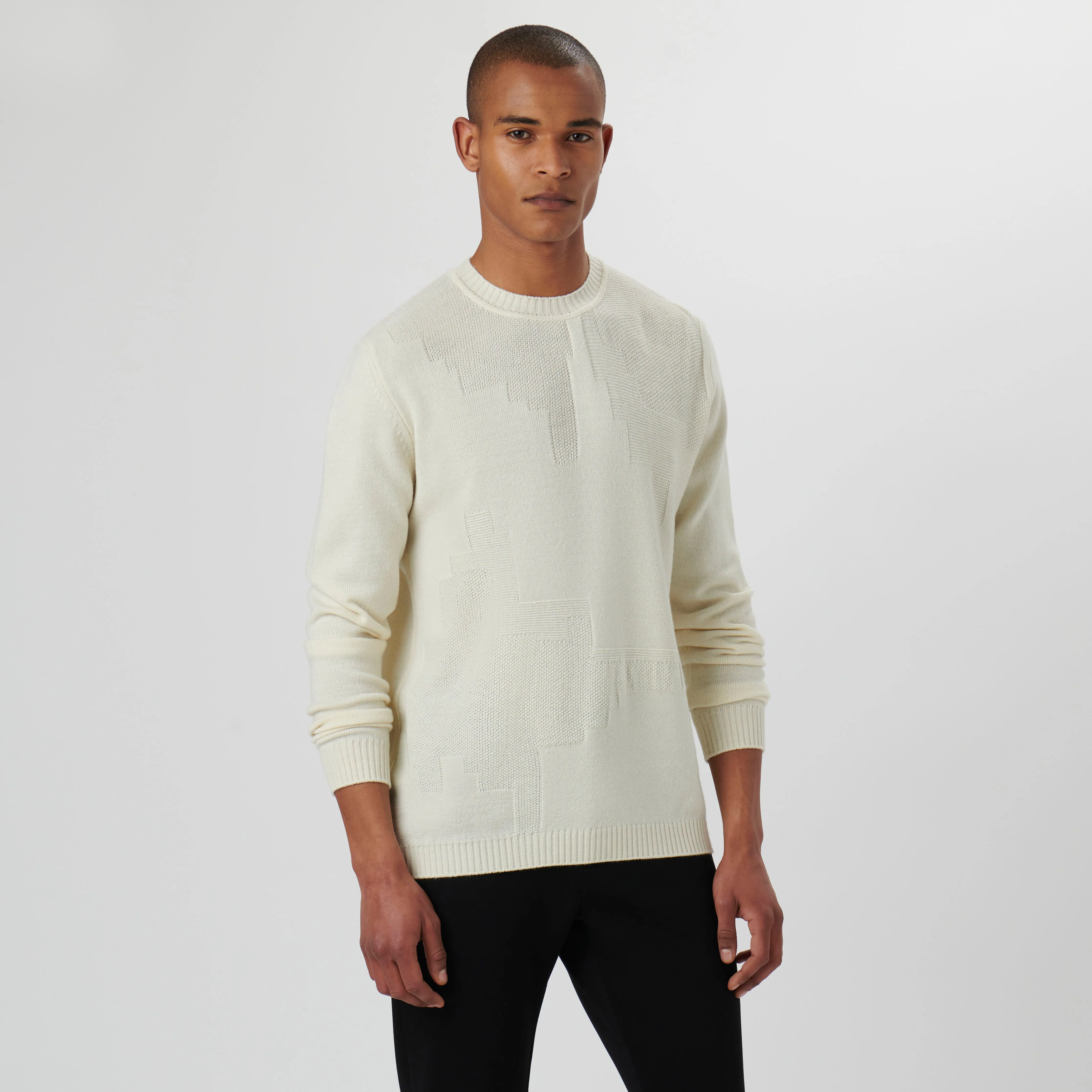 Solid Jacquard Crew Neck Sweater sold by Bugatchi product image thumbnail 2