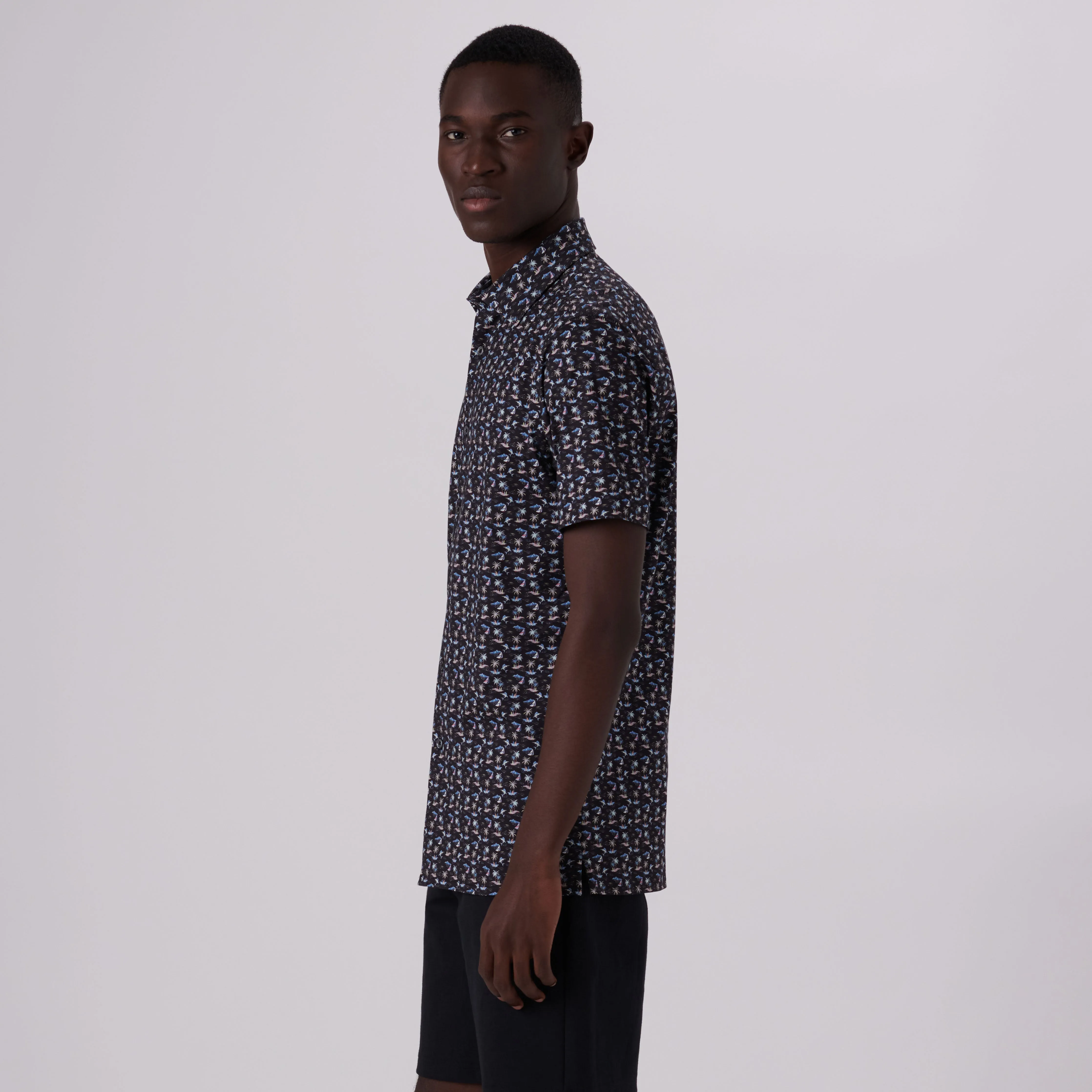 Milo Tropical Setting Print OoohCotton Short Sleeve Shirt sold by Bugatchi product image thumbnail 3
