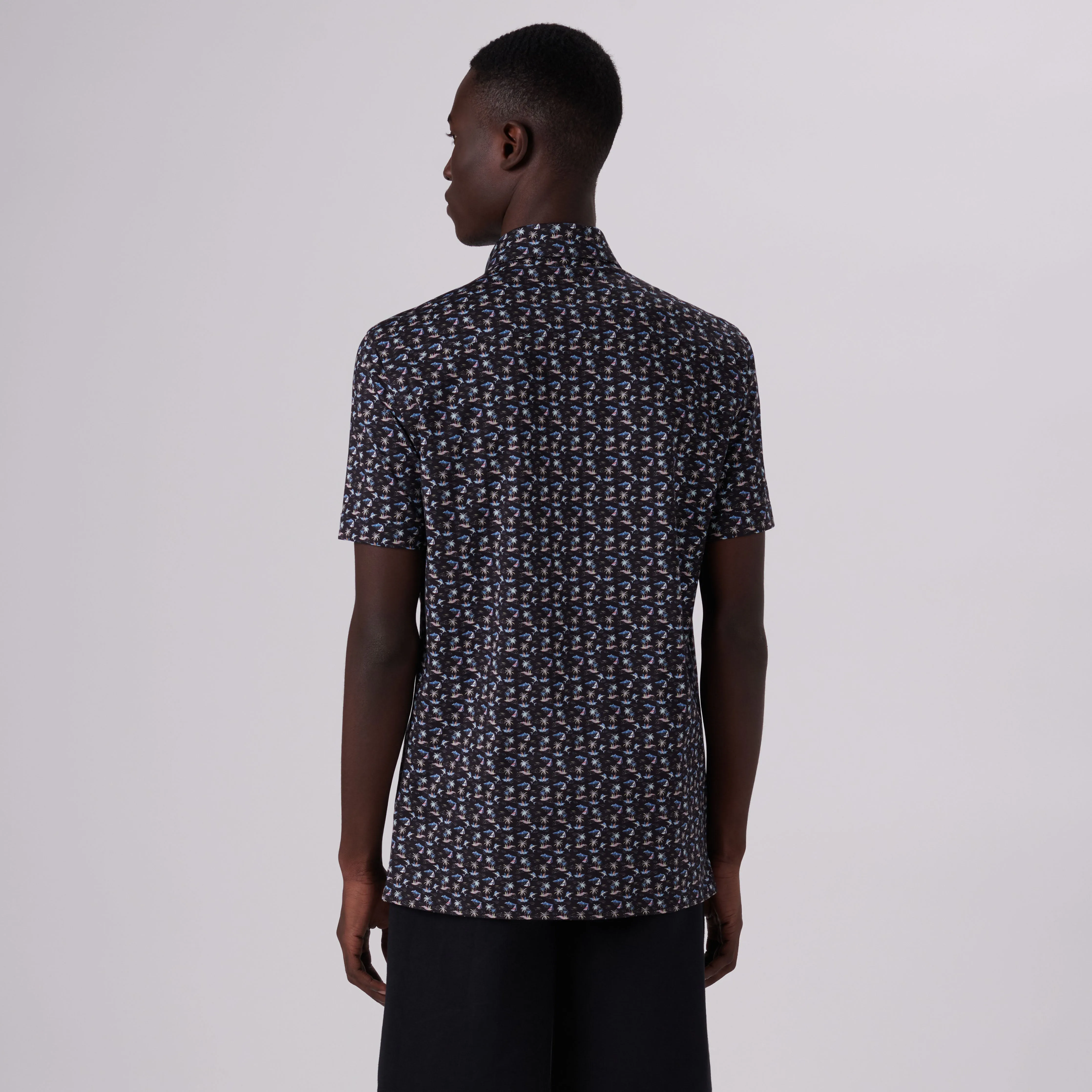 Milo Tropical Setting Print OoohCotton Short Sleeve Shirt sold by Bugatchi product image thumbnail 4