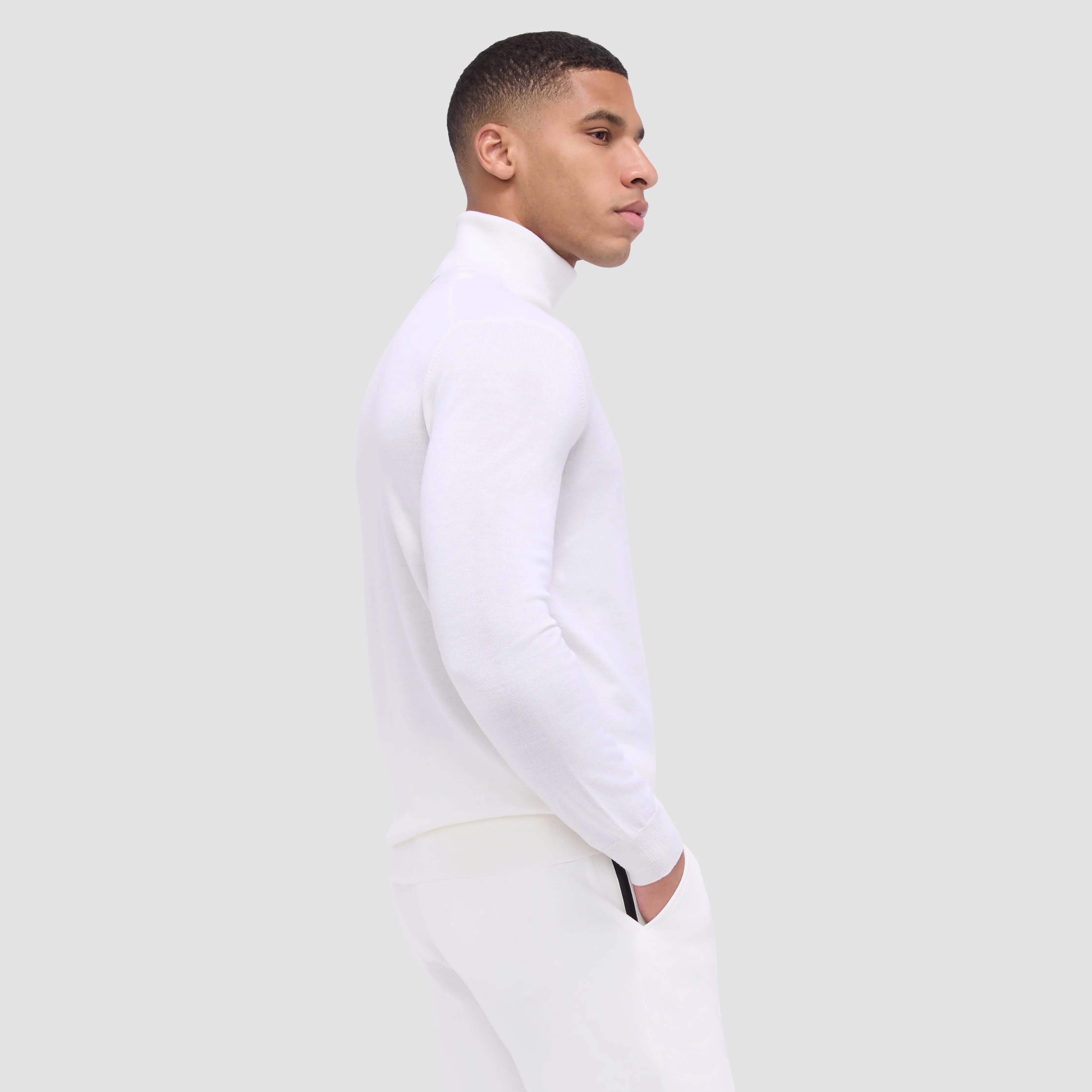 Sawyer Turtleneck Super Merino Sweater sold by Bugatchi product image thumbnail 3