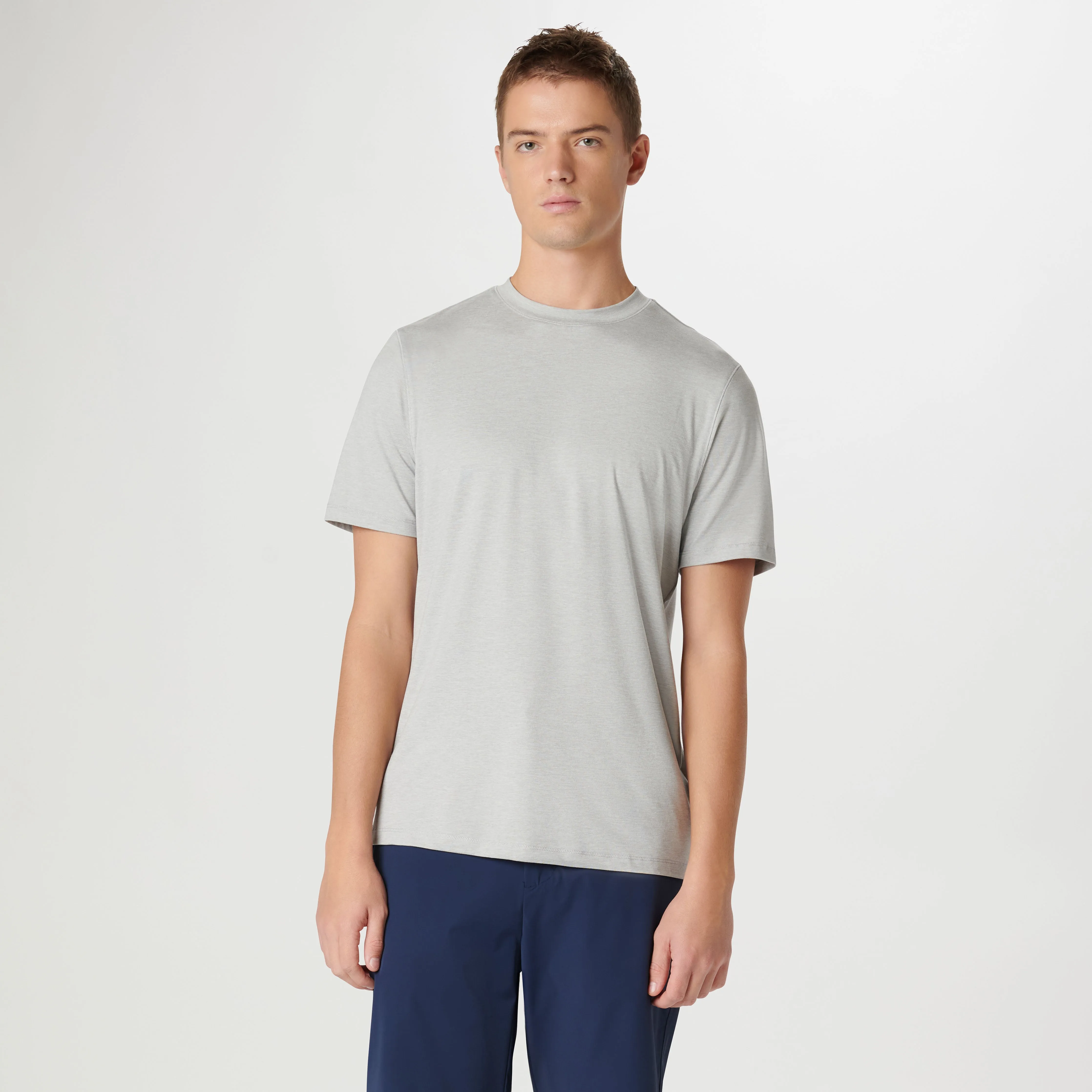 UV50 Performance T-Shirt sold by Bugatchi product image thumbnail 2