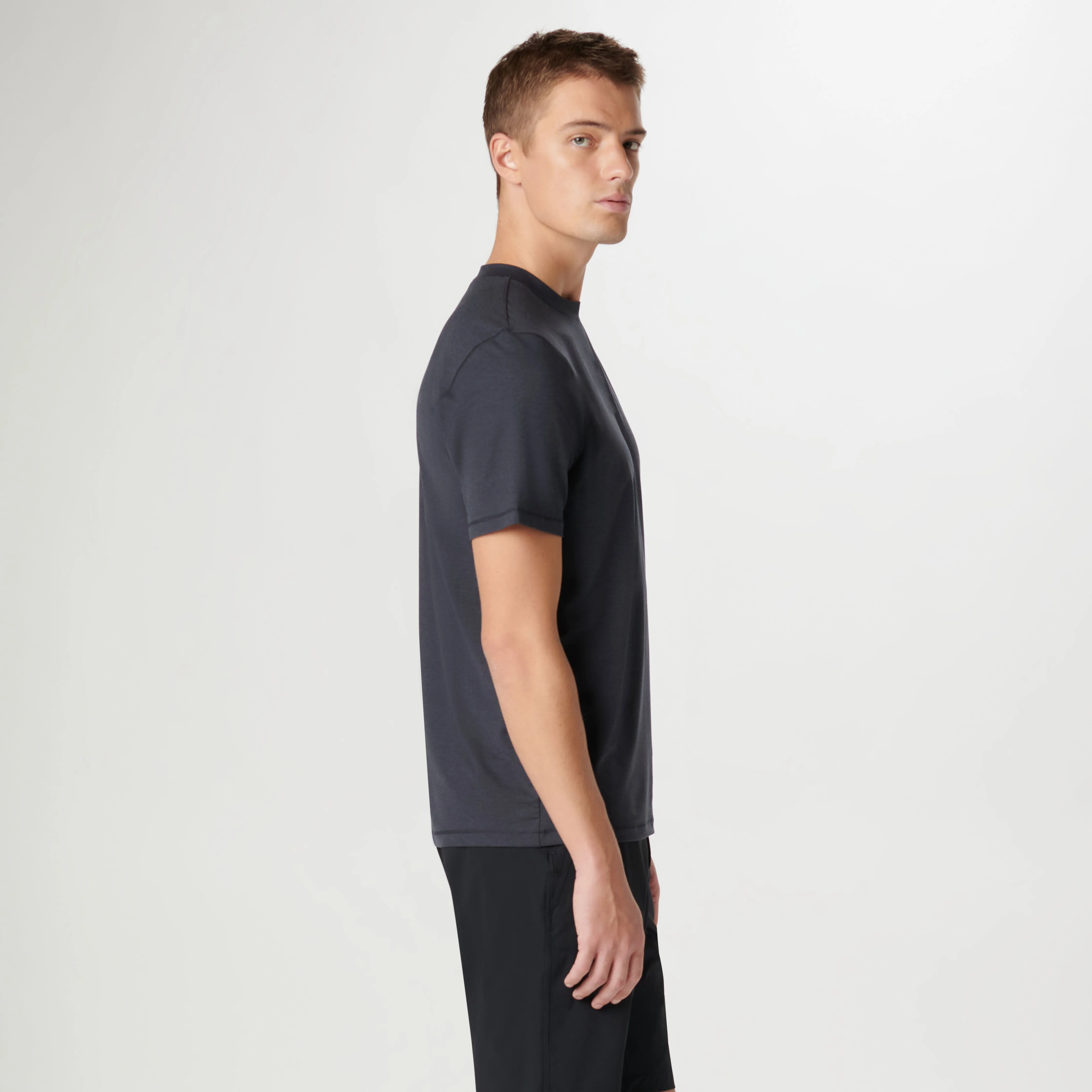 UV50 Performance T-Shirt sold by Bugatchi product image thumbnail 3