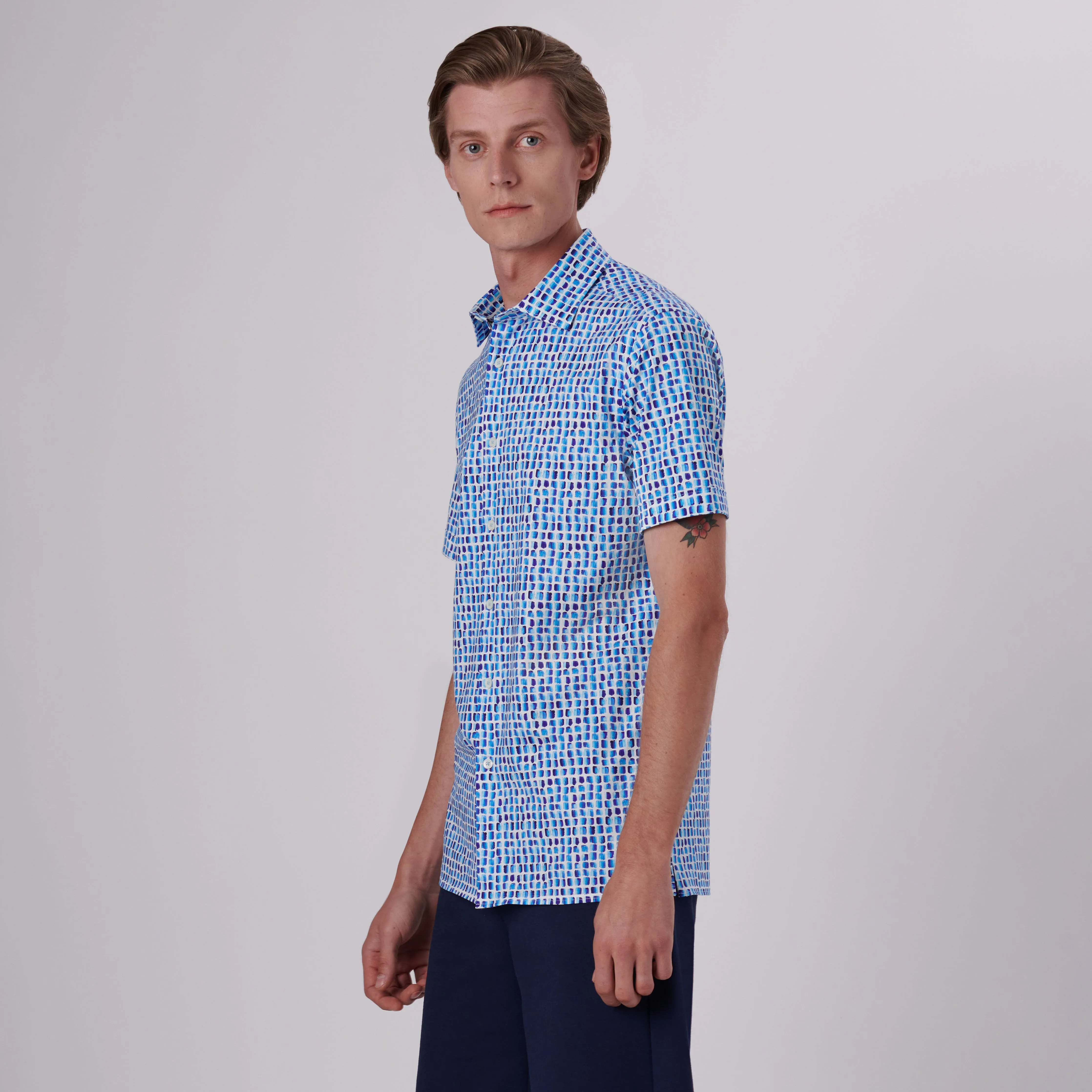 Milo Abstract Print OoohCotton Short Sleeve Shirt sold by Bugatchi product image thumbnail 3