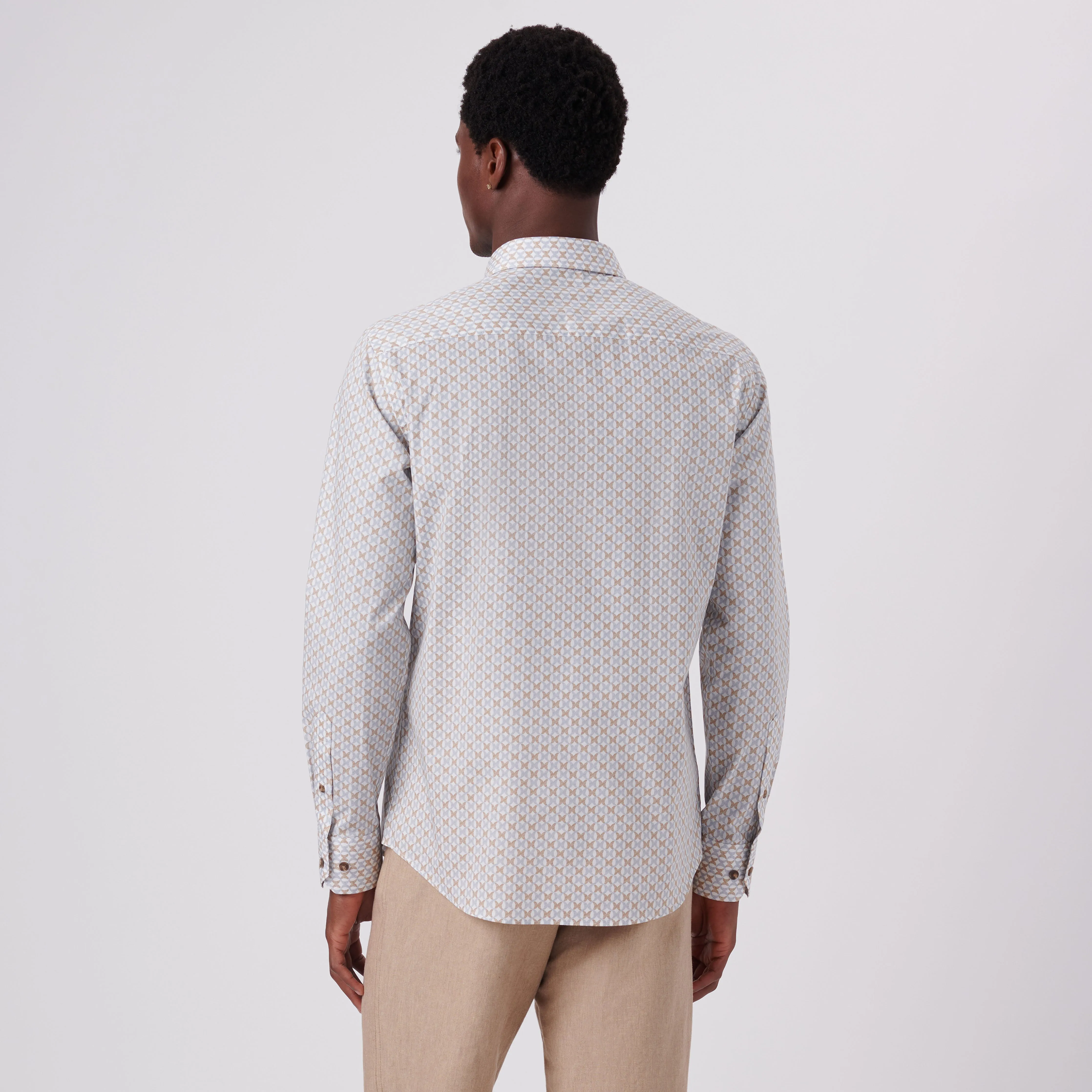 Julian Abstract Print Shirt sold by Bugatchi product image thumbnail 4