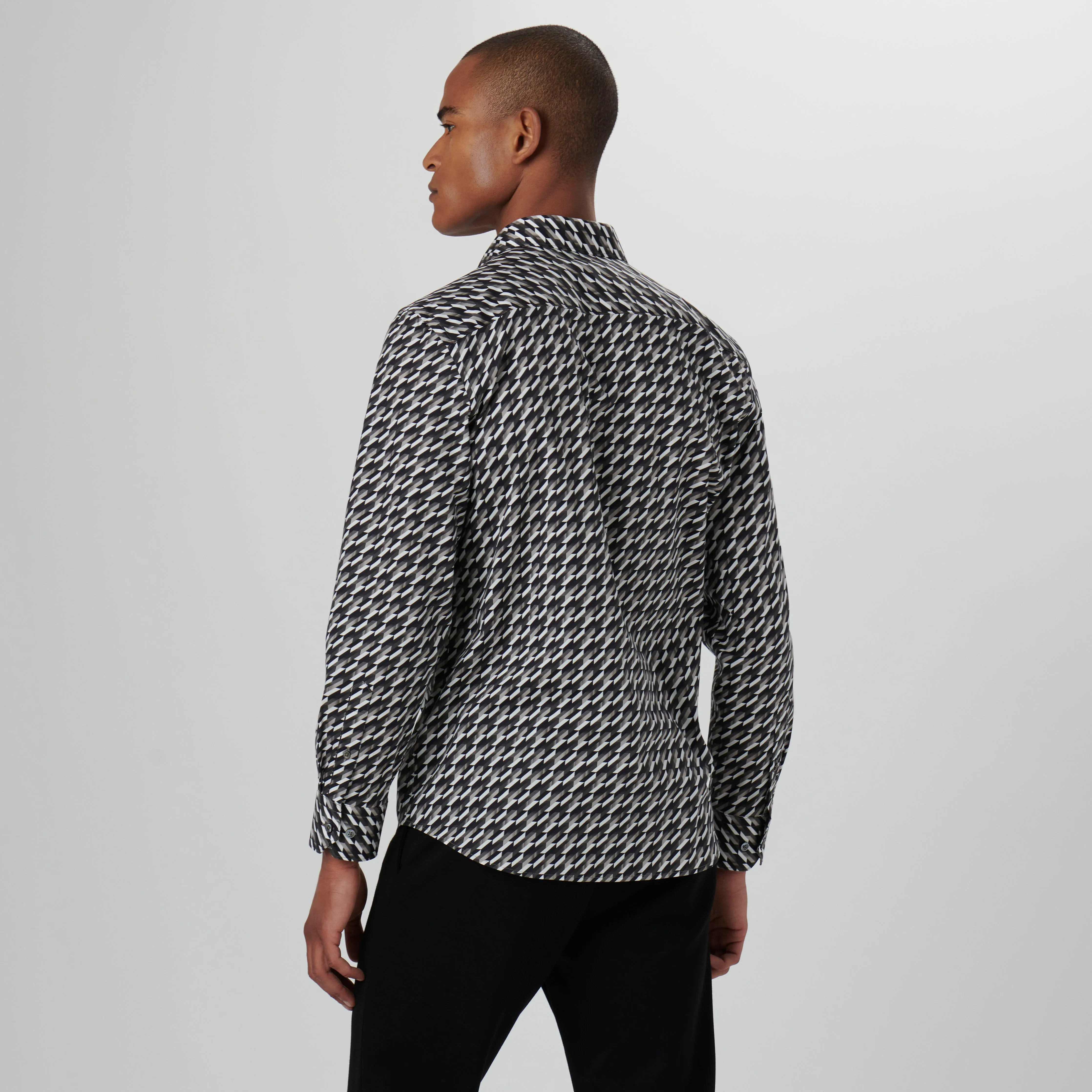 Axel Geometric Shirt sold by Bugatchi product image thumbnail 4