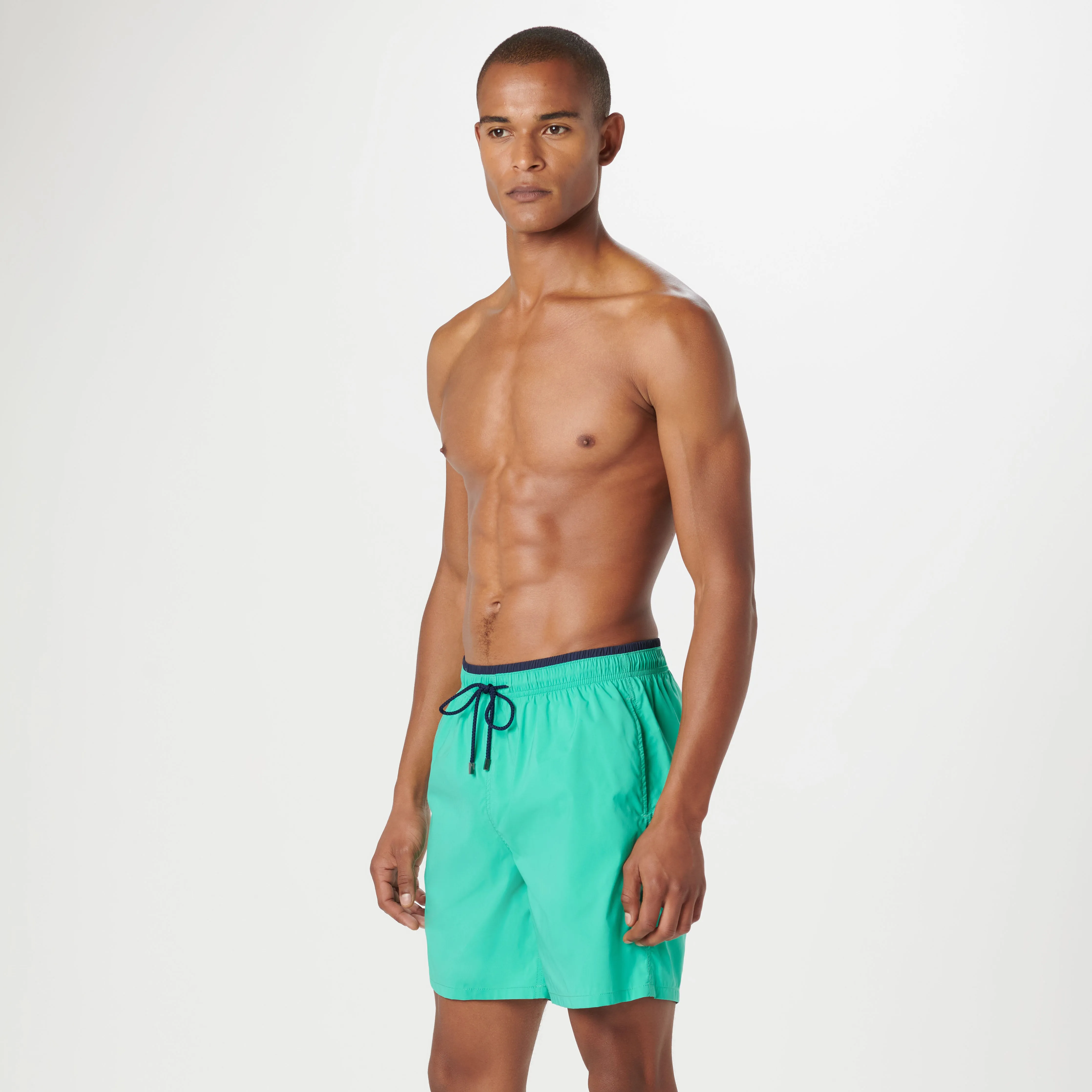 Quinn Solid Swim Trunks sold by Bugatchi product image thumbnail 3