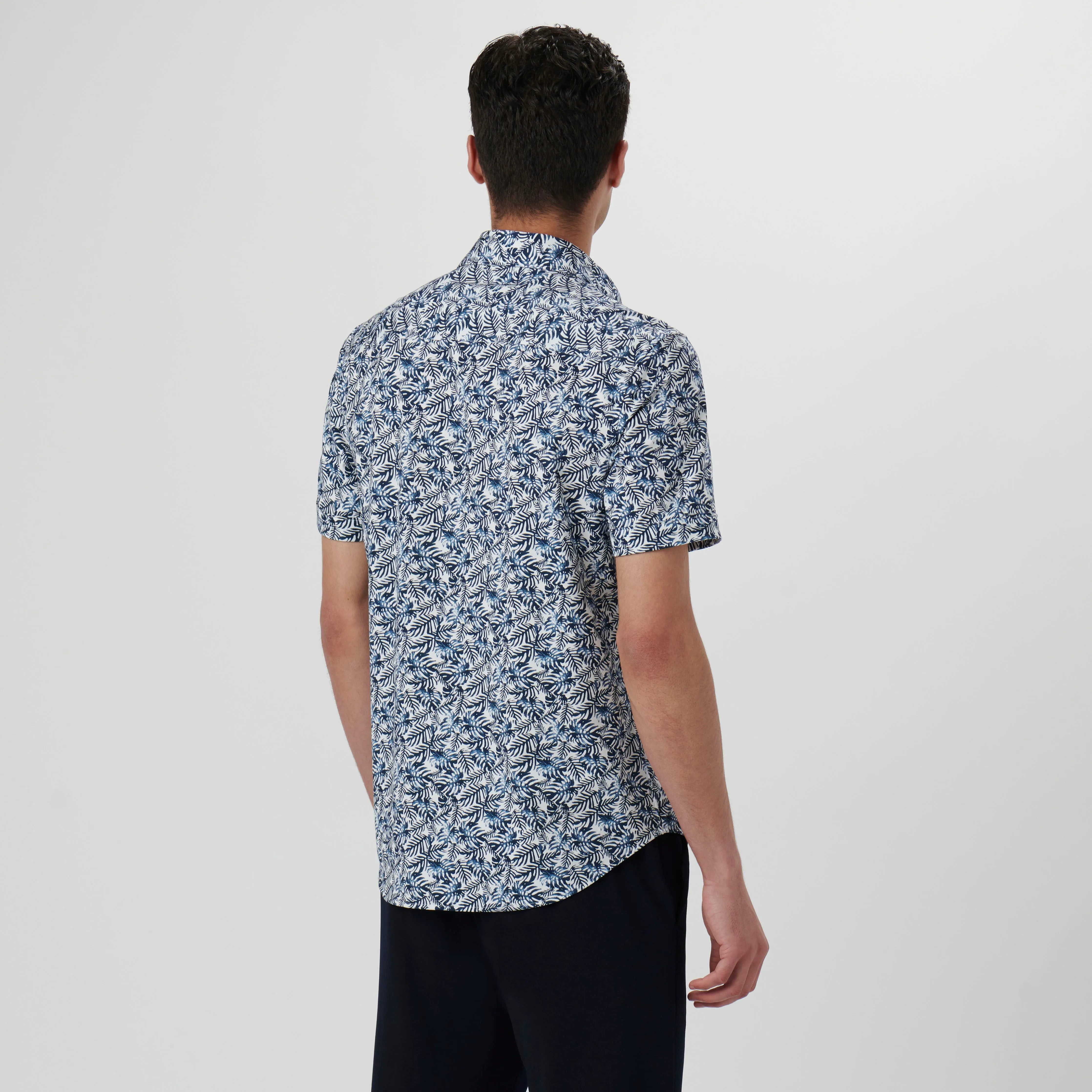 Miles Leaf Print OoohCotton Short Sleeve Shirt sold by Bugatchi product image thumbnail 4