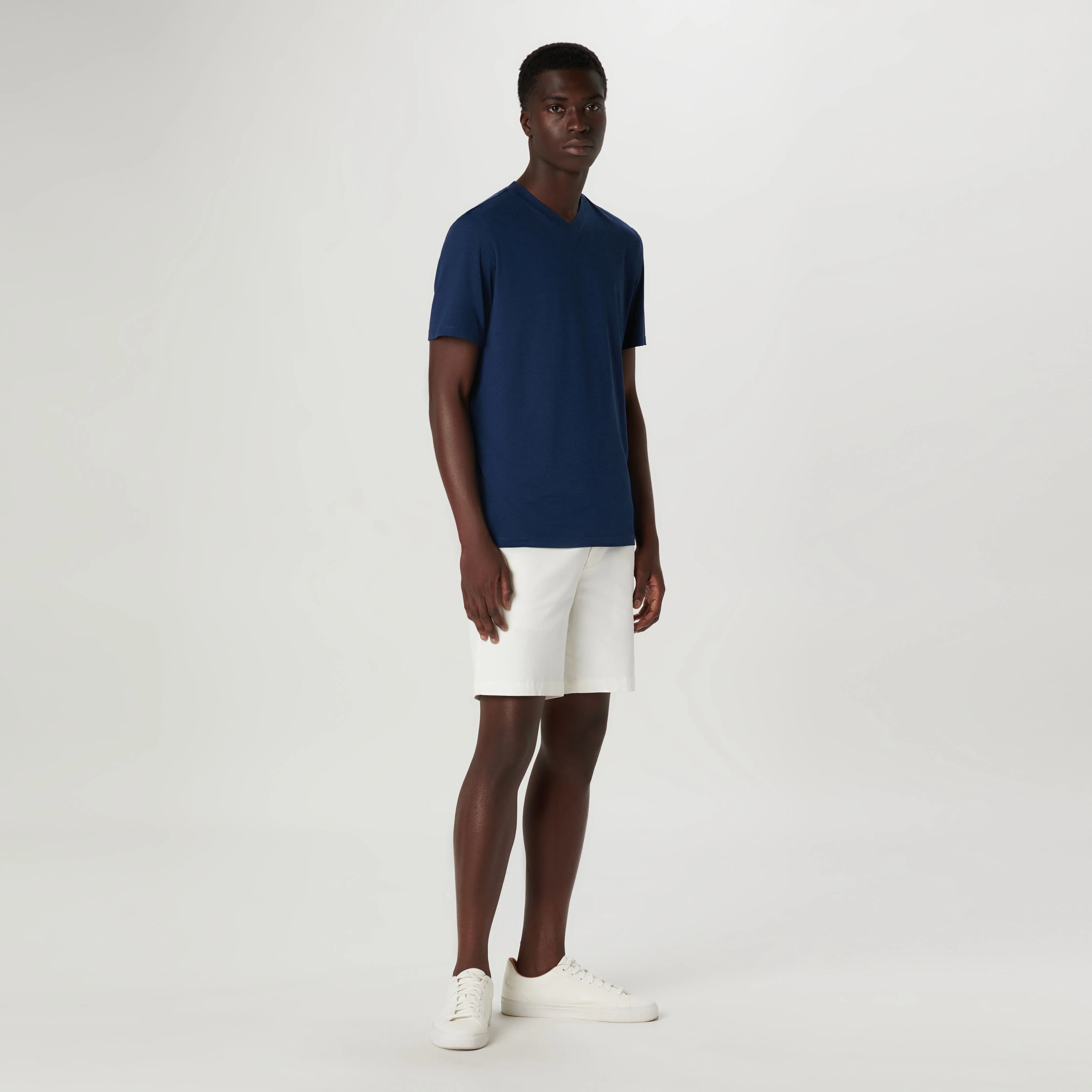 UV50 Performance T-Shirt sold by Bugatchi product image thumbnail 5