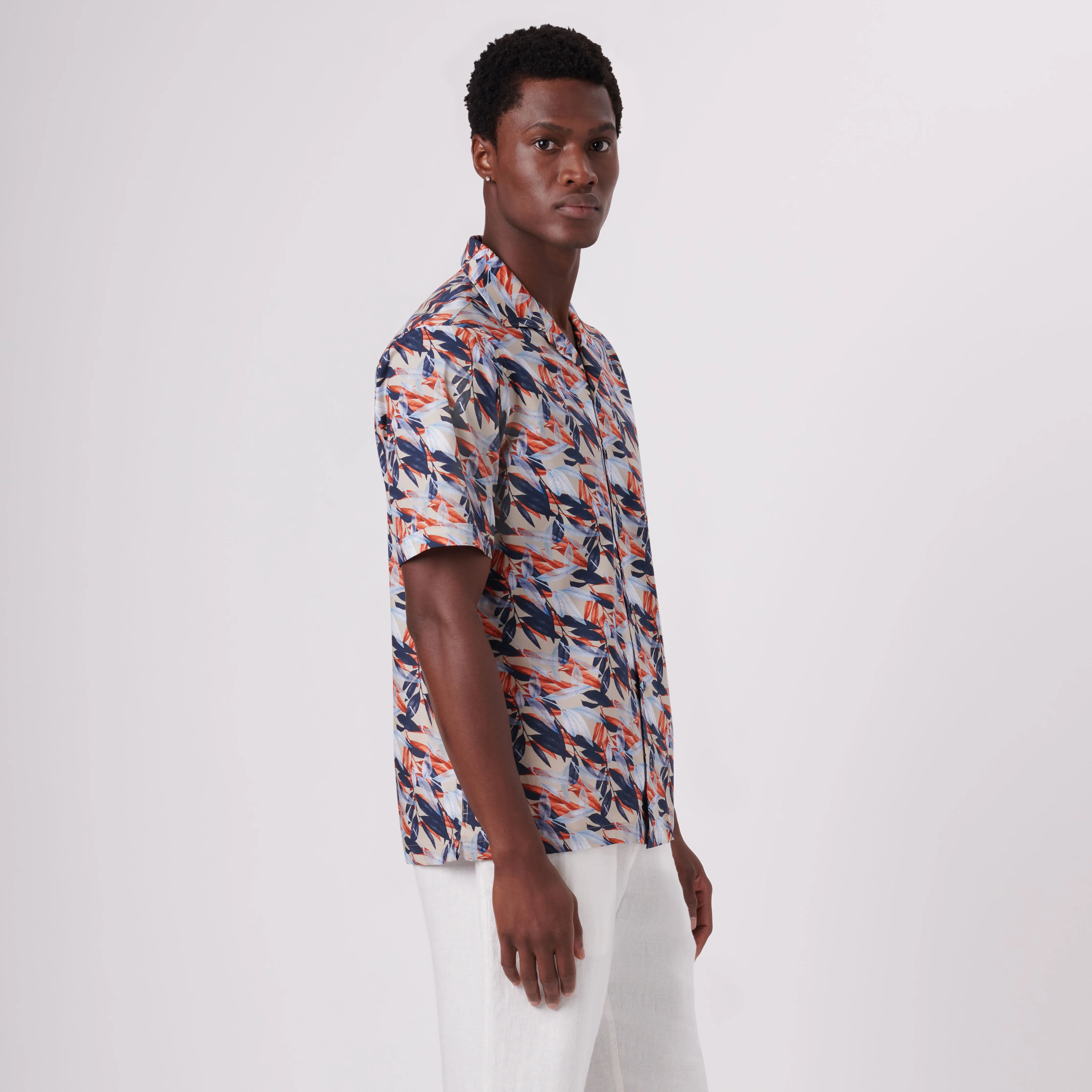Jackson Leaf Print Short Sleeve Shirt sold by Bugatchi product image thumbnail 3