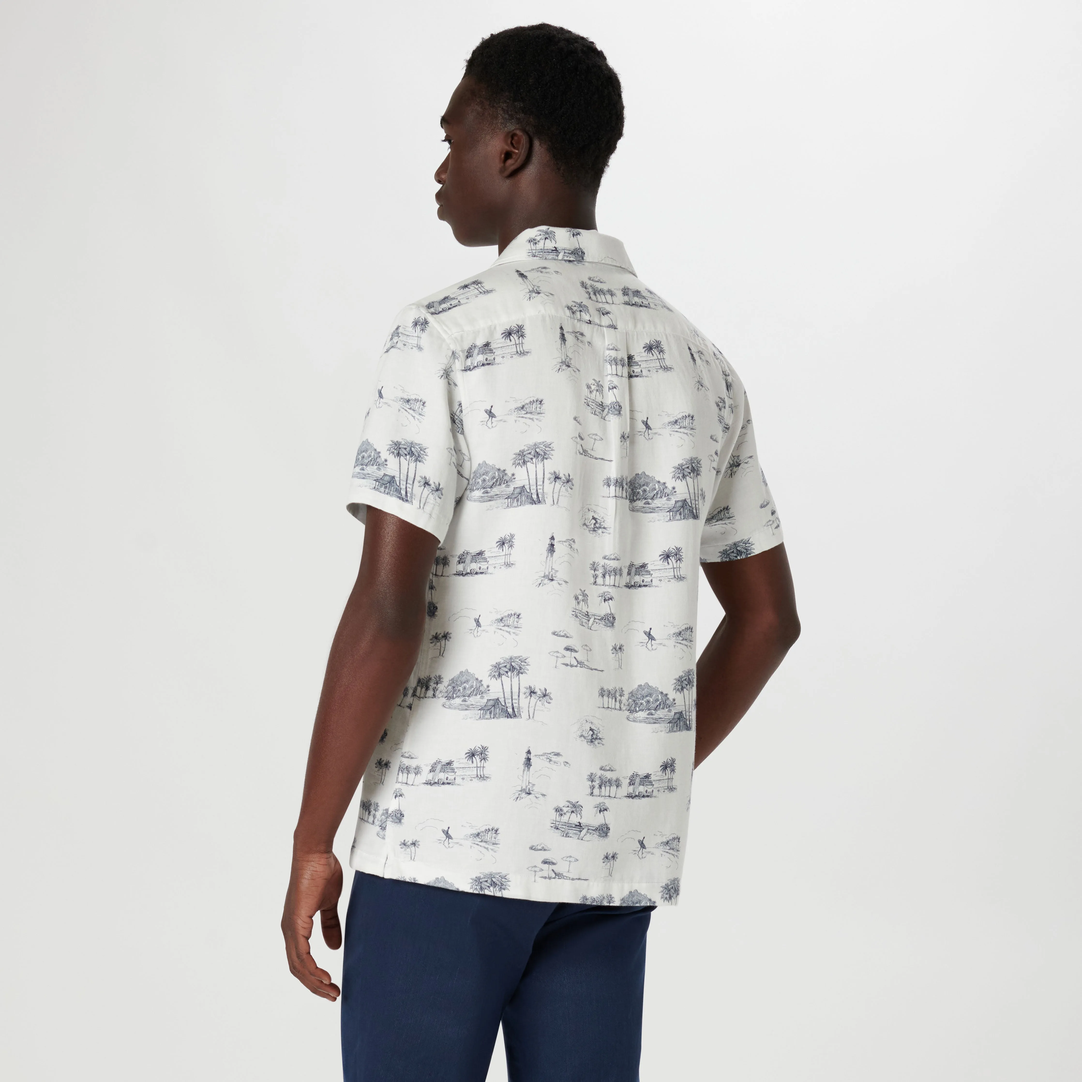 Jackson Retro Coastal Short Sleeve Shirt sold by Bugatchi product image thumbnail 4