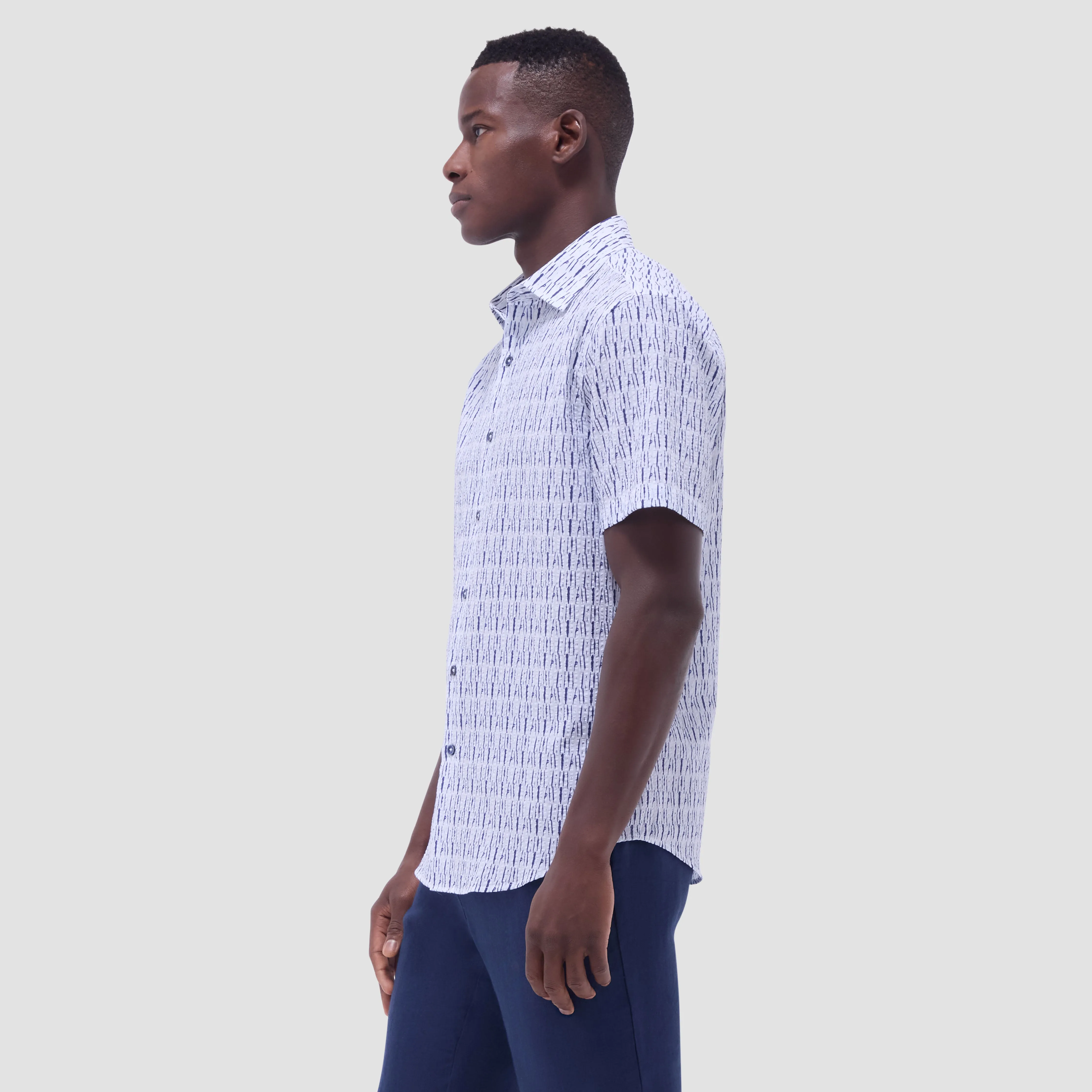 Orson Abstract Seersucker Short-Sleeve Shirt sold by Bugatchi product image thumbnail 3